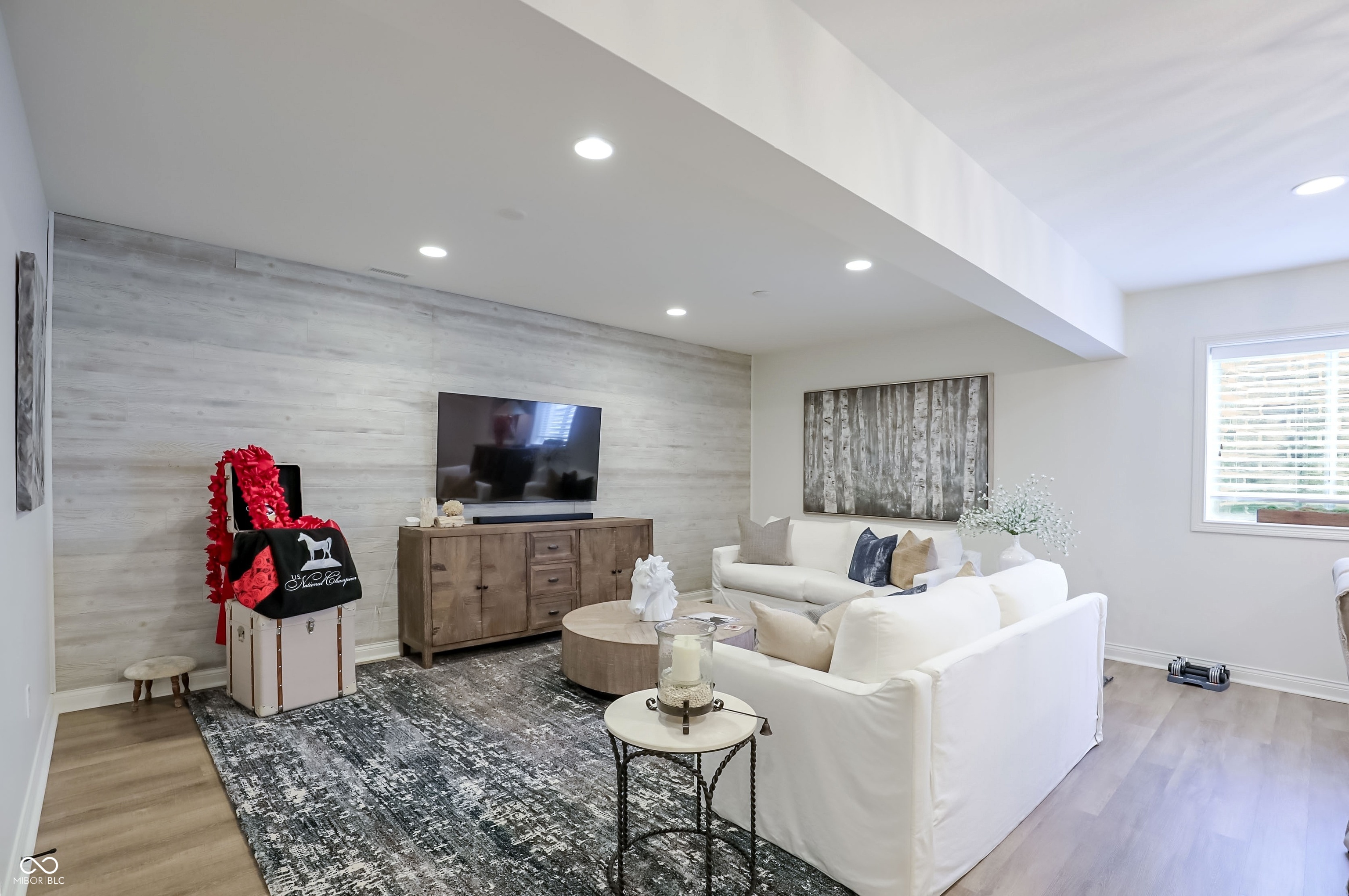15669 Bethpage Trail