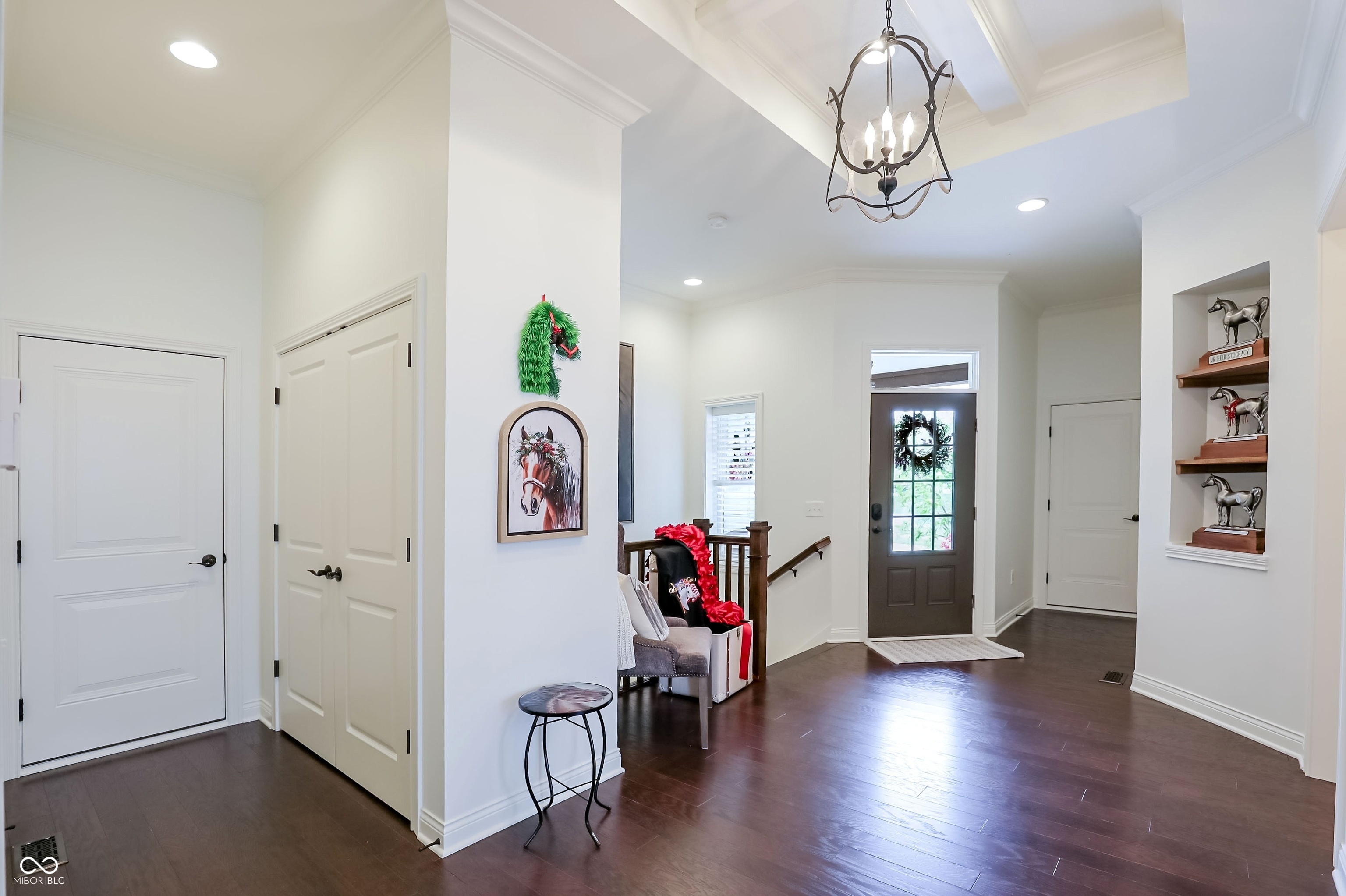 15669 Bethpage Trail