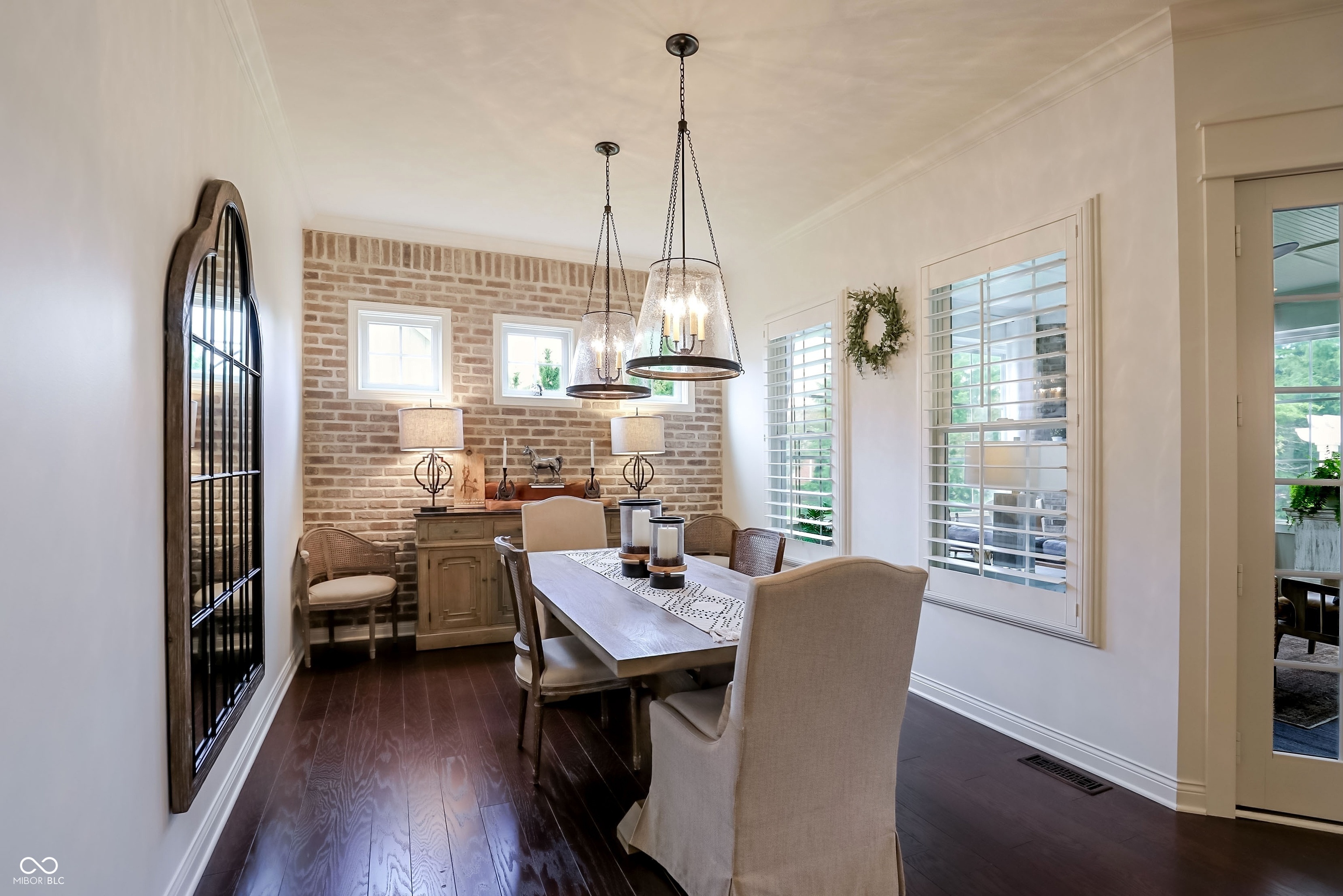 15669 Bethpage Trail
