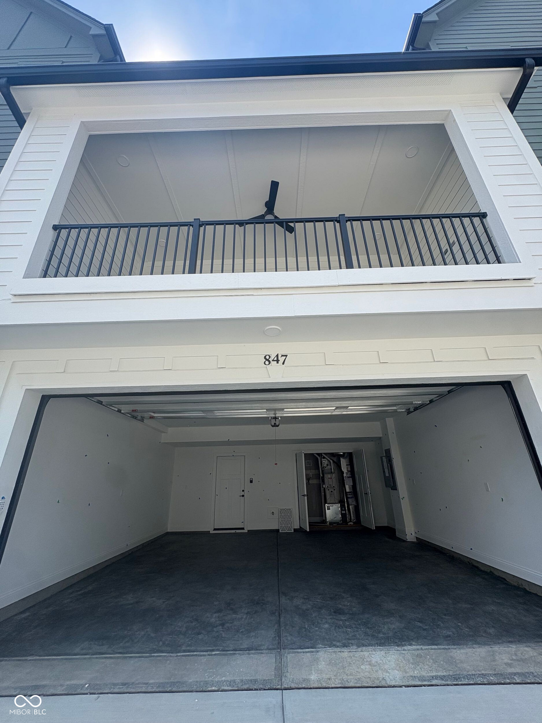 847 Ashdown Lane