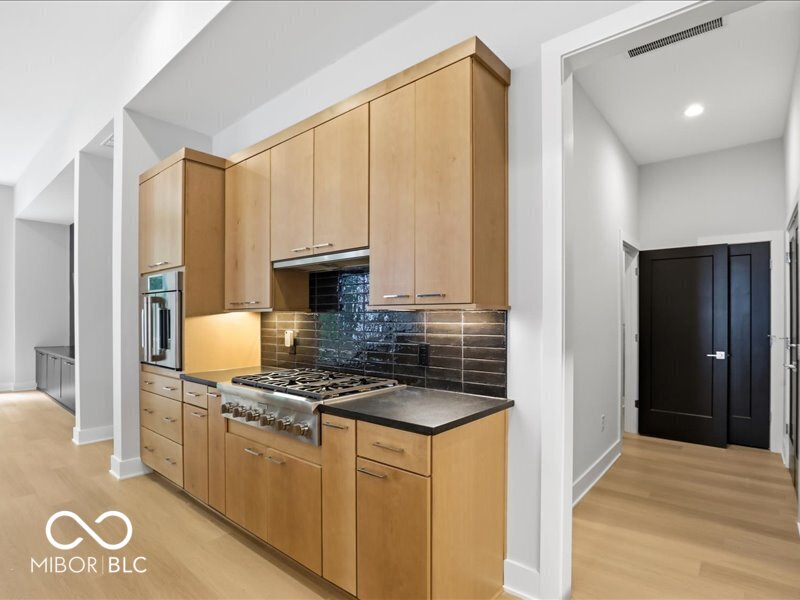 2637 Rix Court