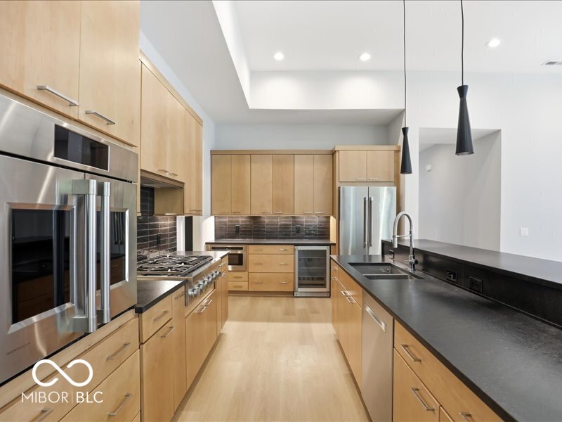 2637 Rix Court