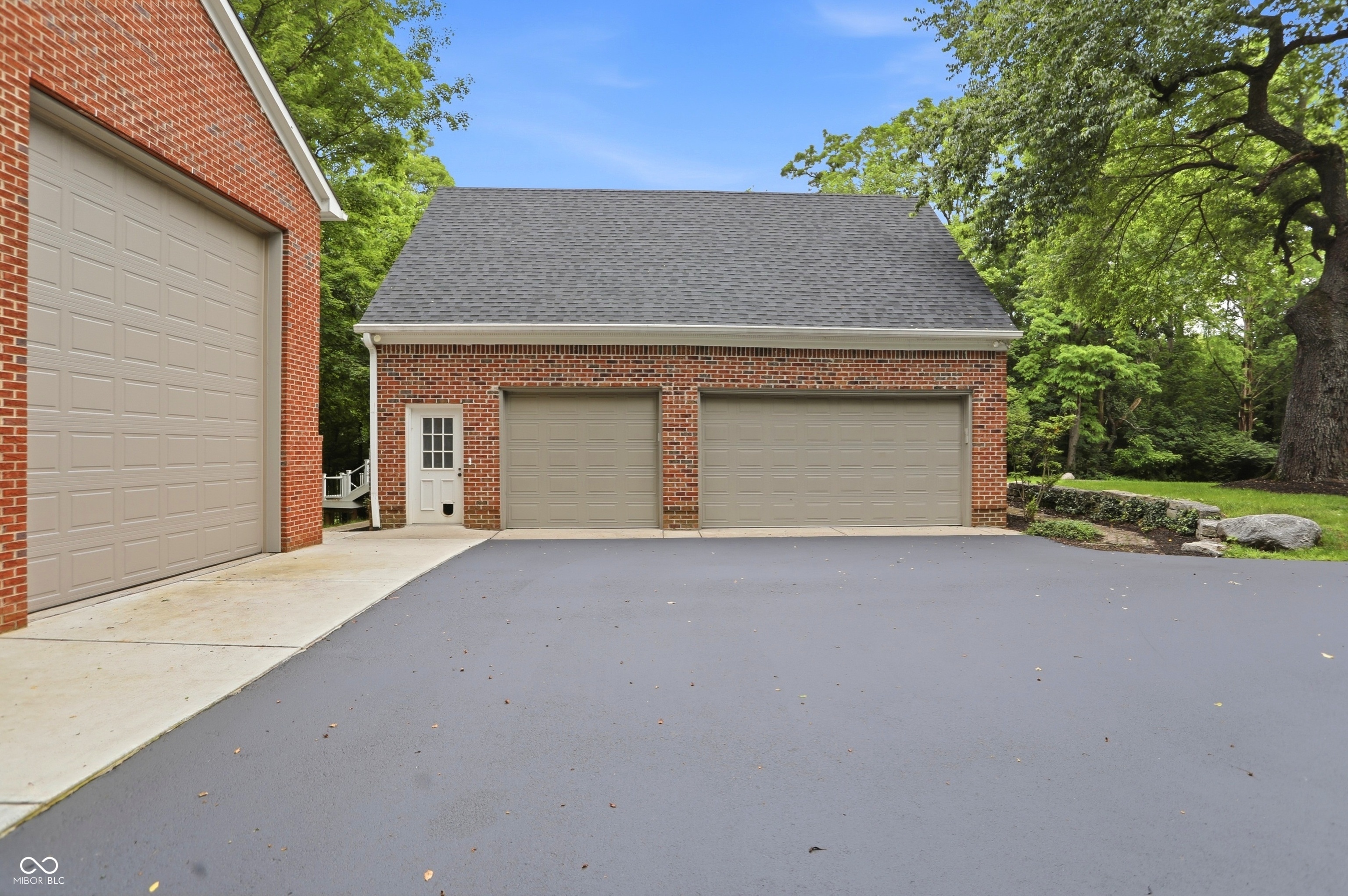 8820 Mud Creek Road
