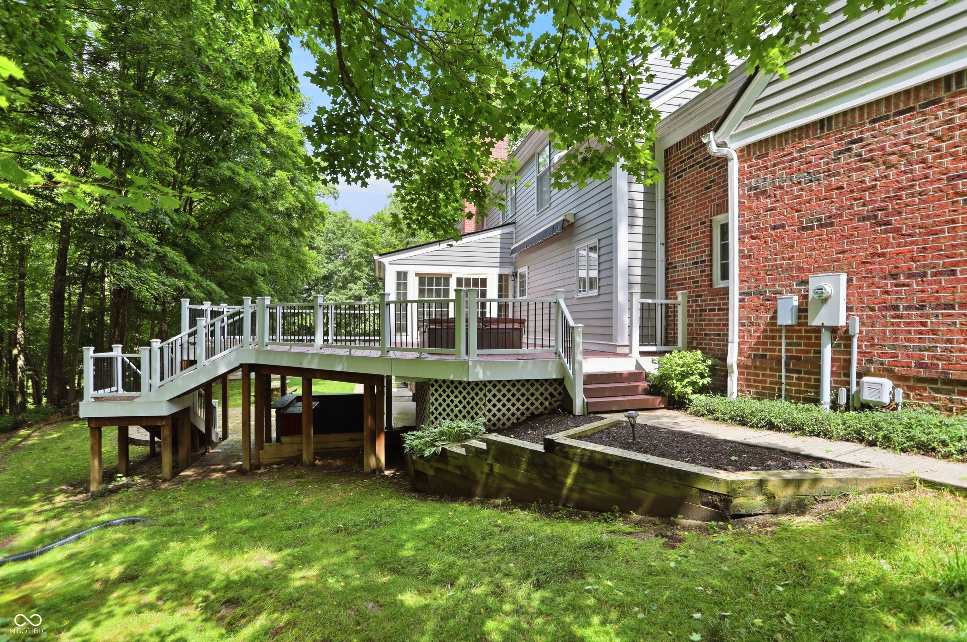 8820 Mud Creek Road