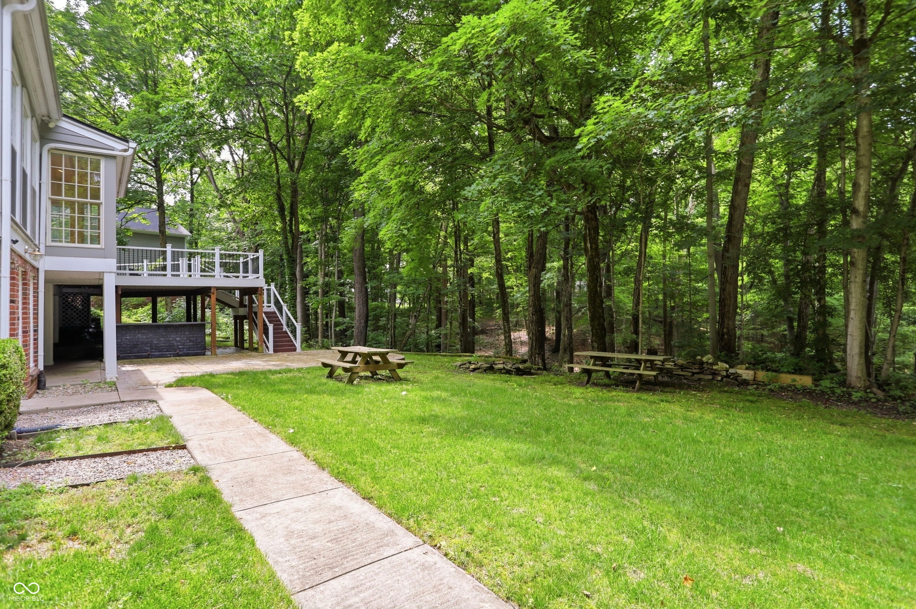8820 Mud Creek Road
