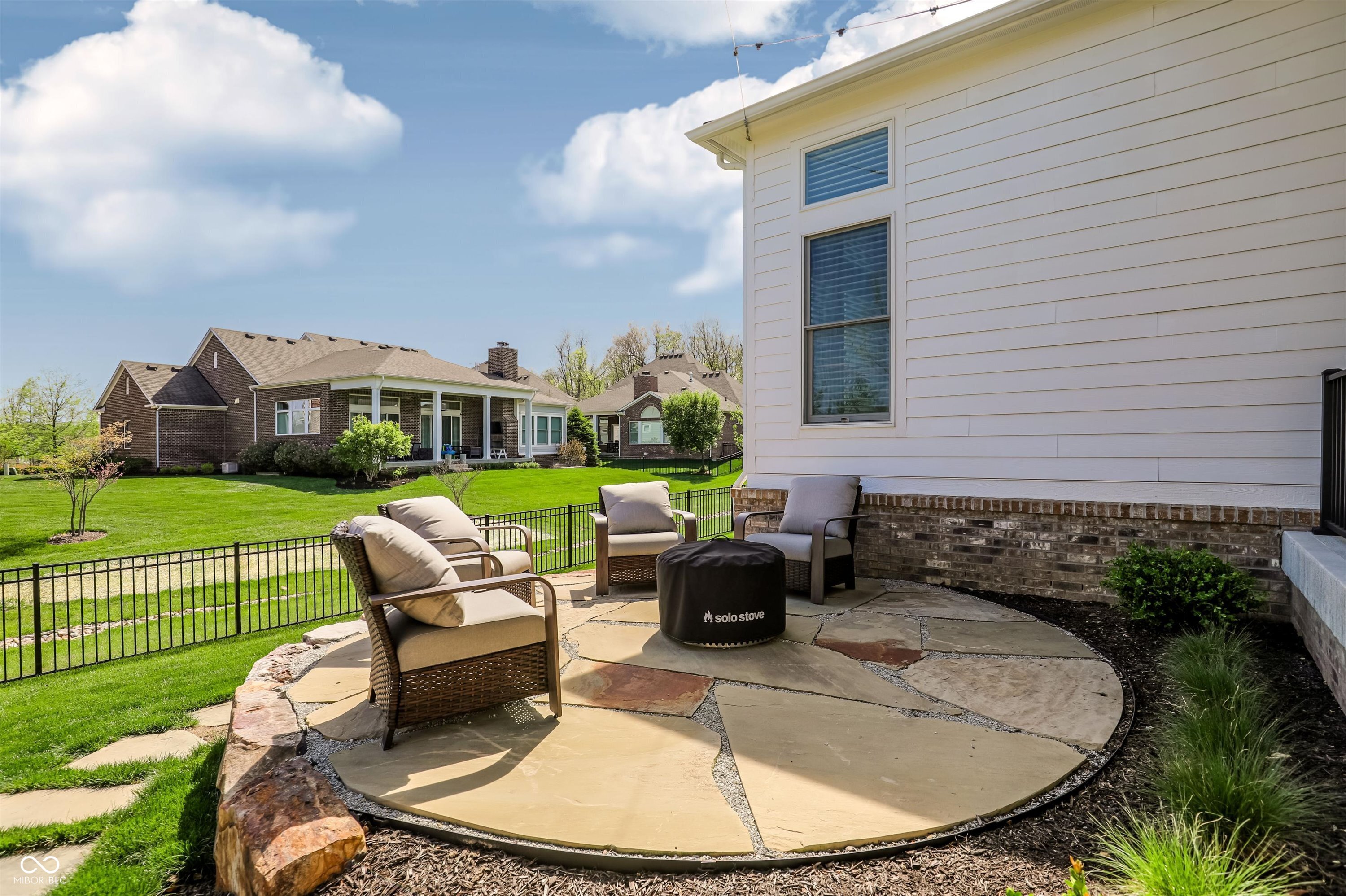 1169 Frenzel Parkway