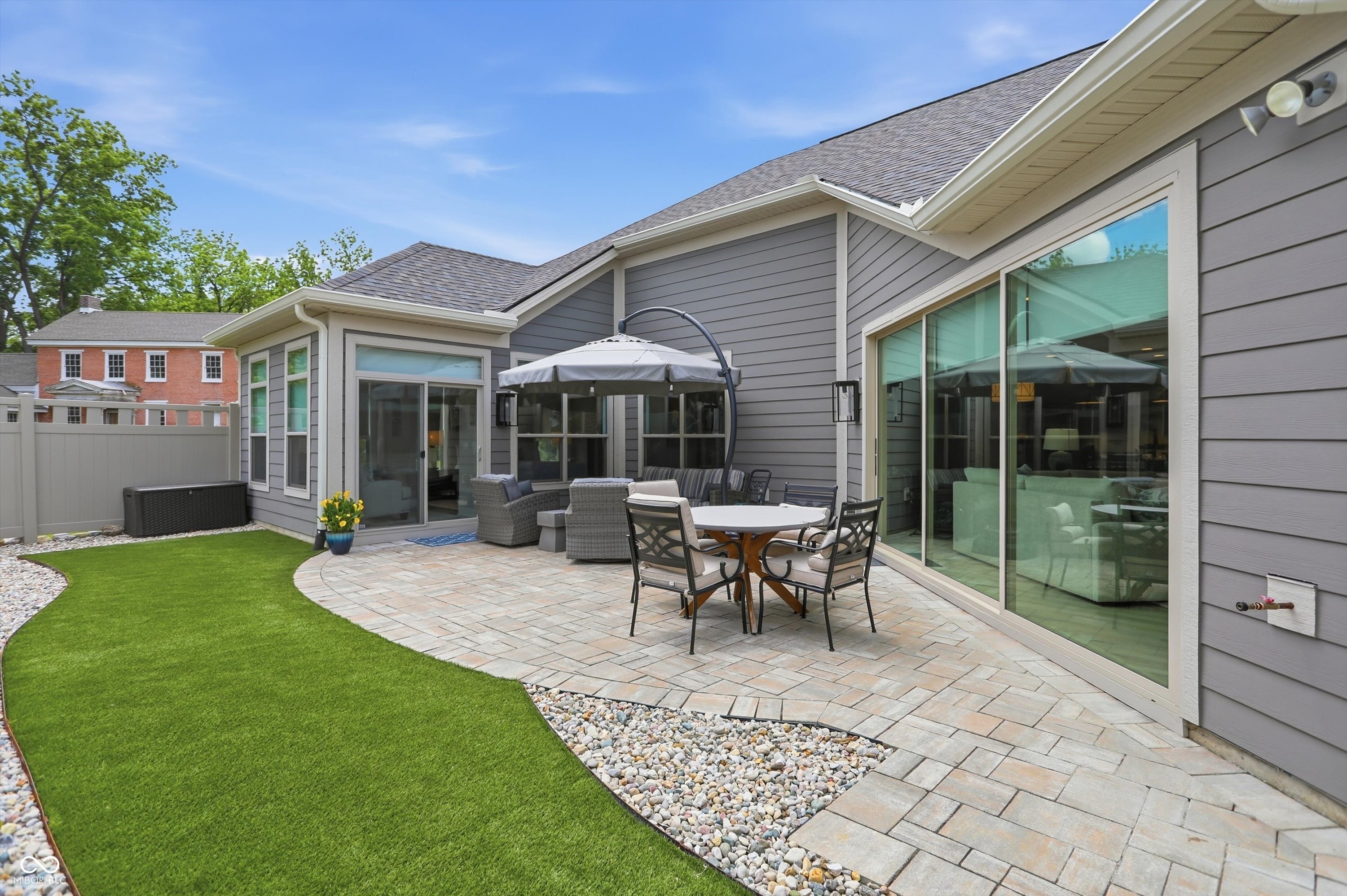 3059 Twain Drive