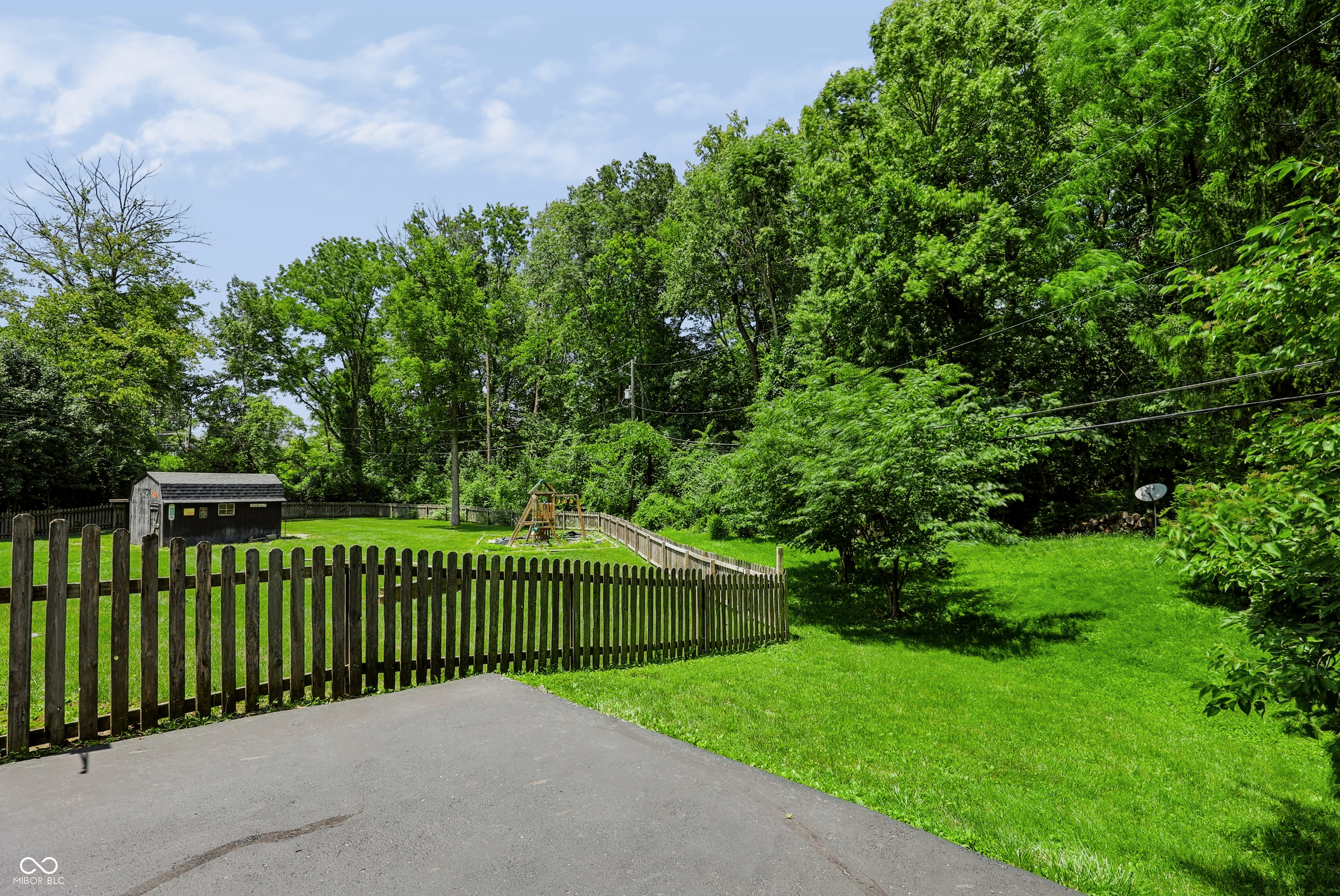 1040 Ridge Court