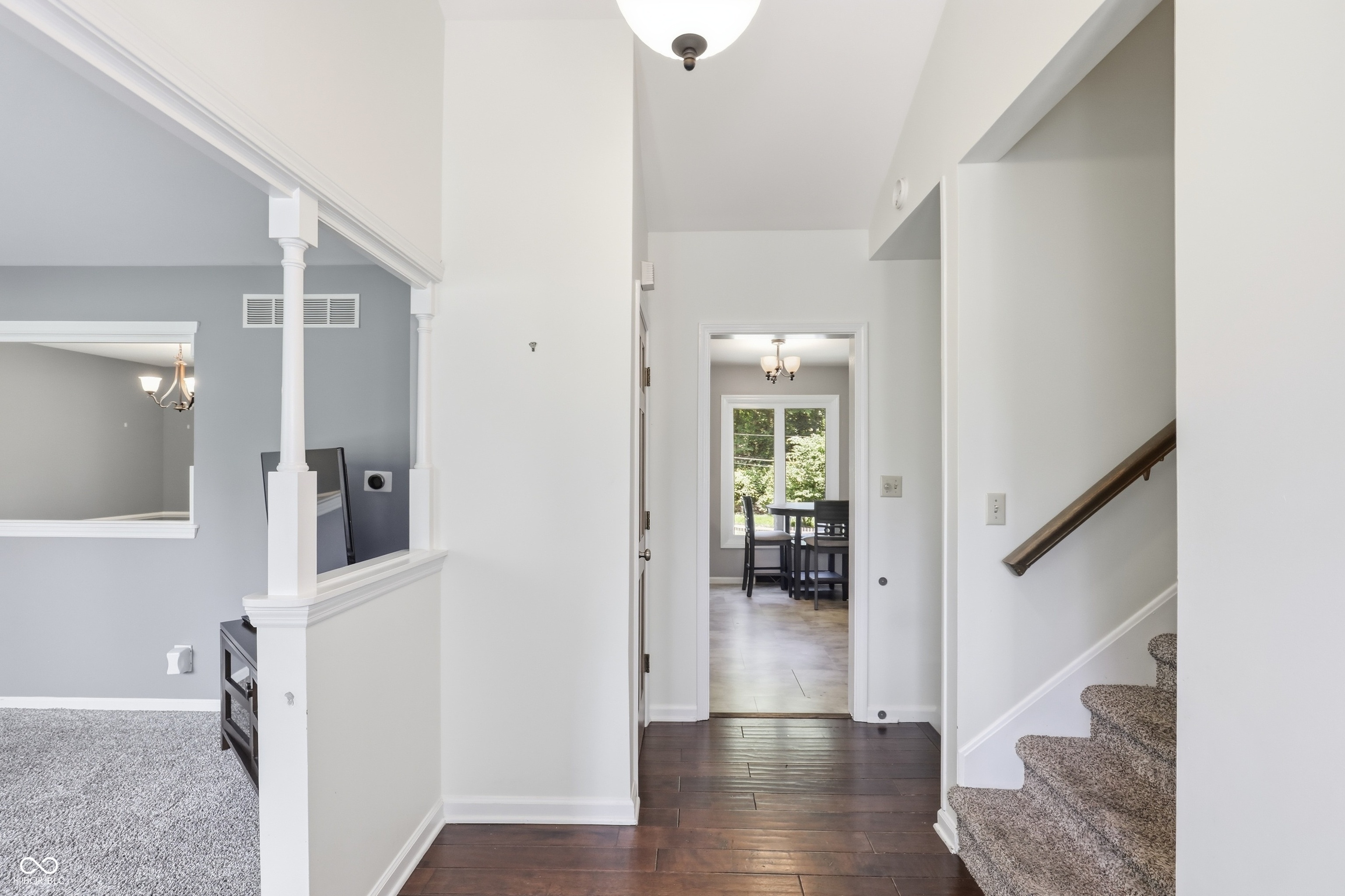 1040 Ridge Court