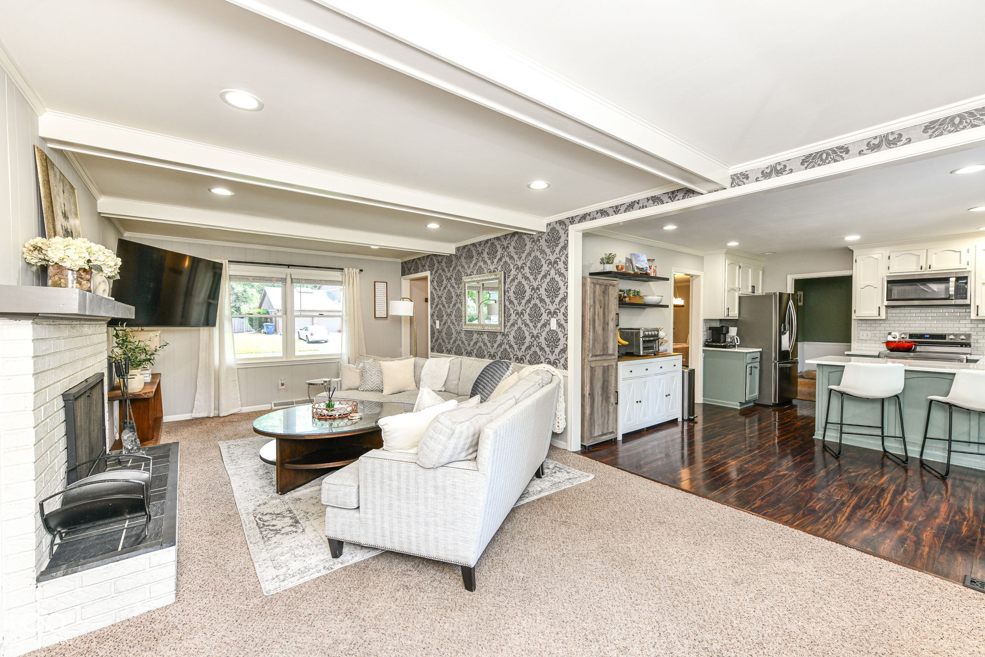 1580 White Ash Drive