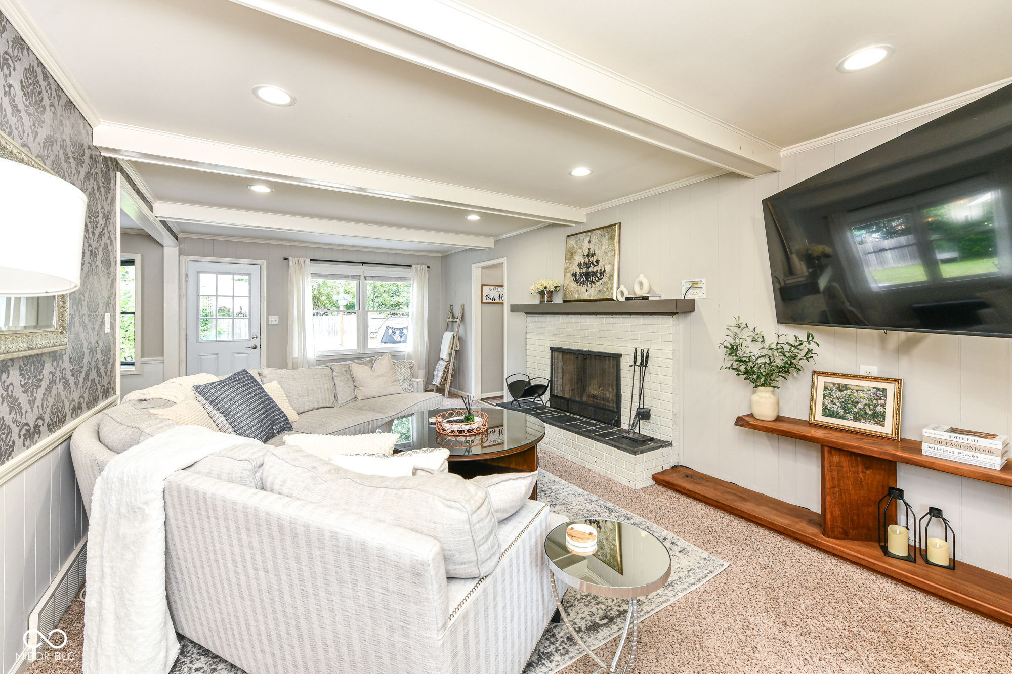 1580 White Ash Drive