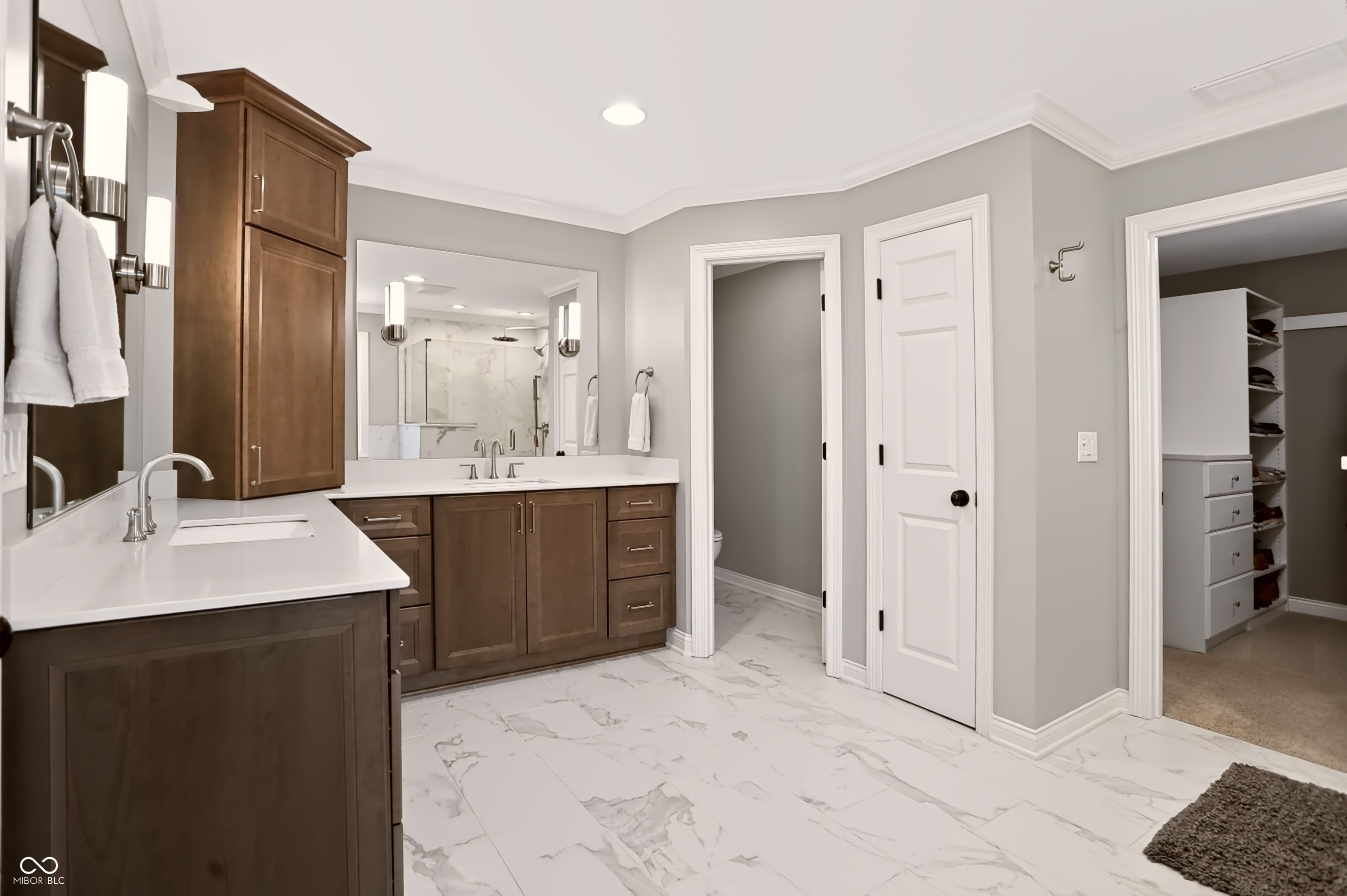 2770 Sawtooth Oak Circle