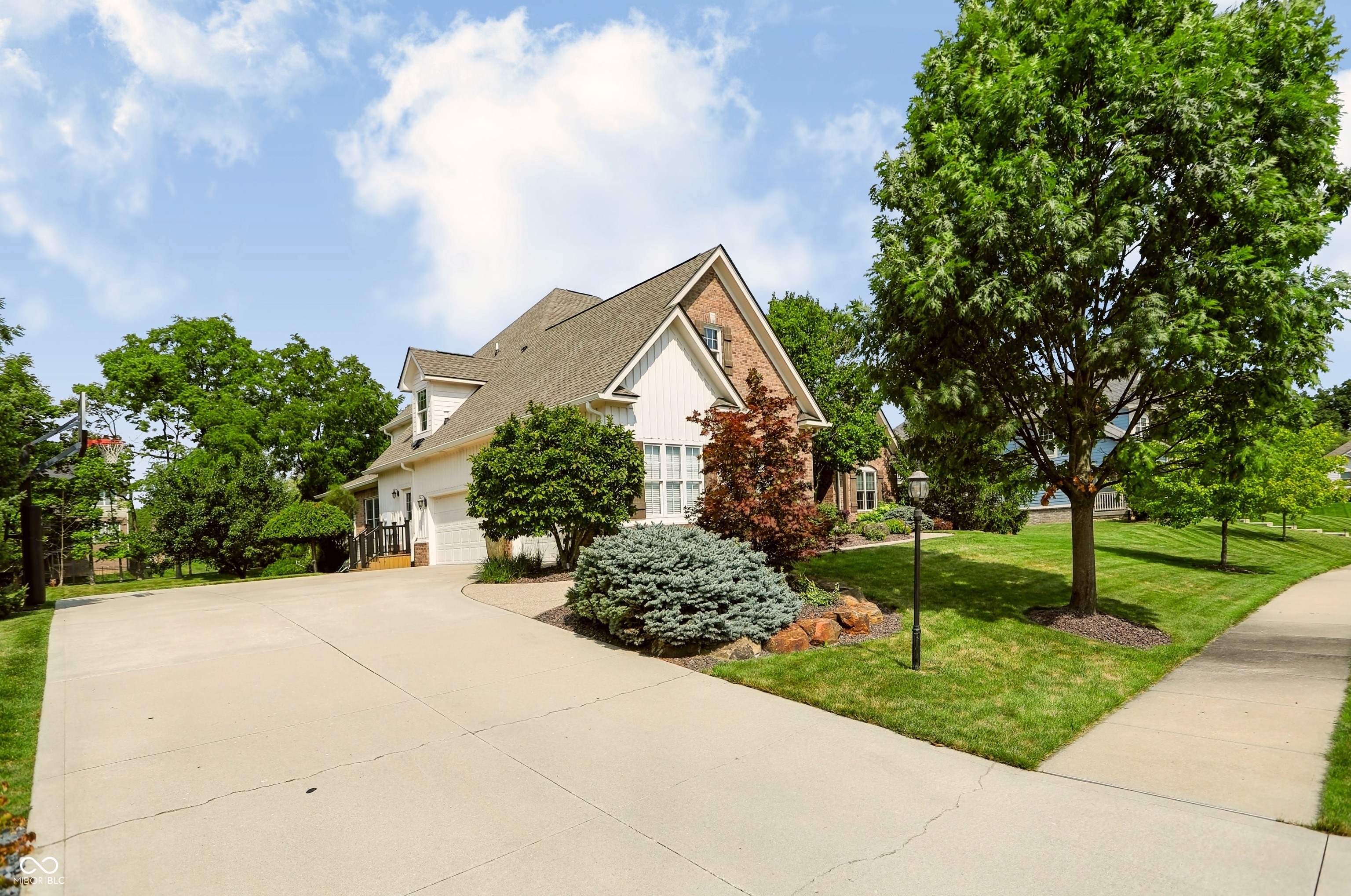 2770 Sawtooth Oak Circle