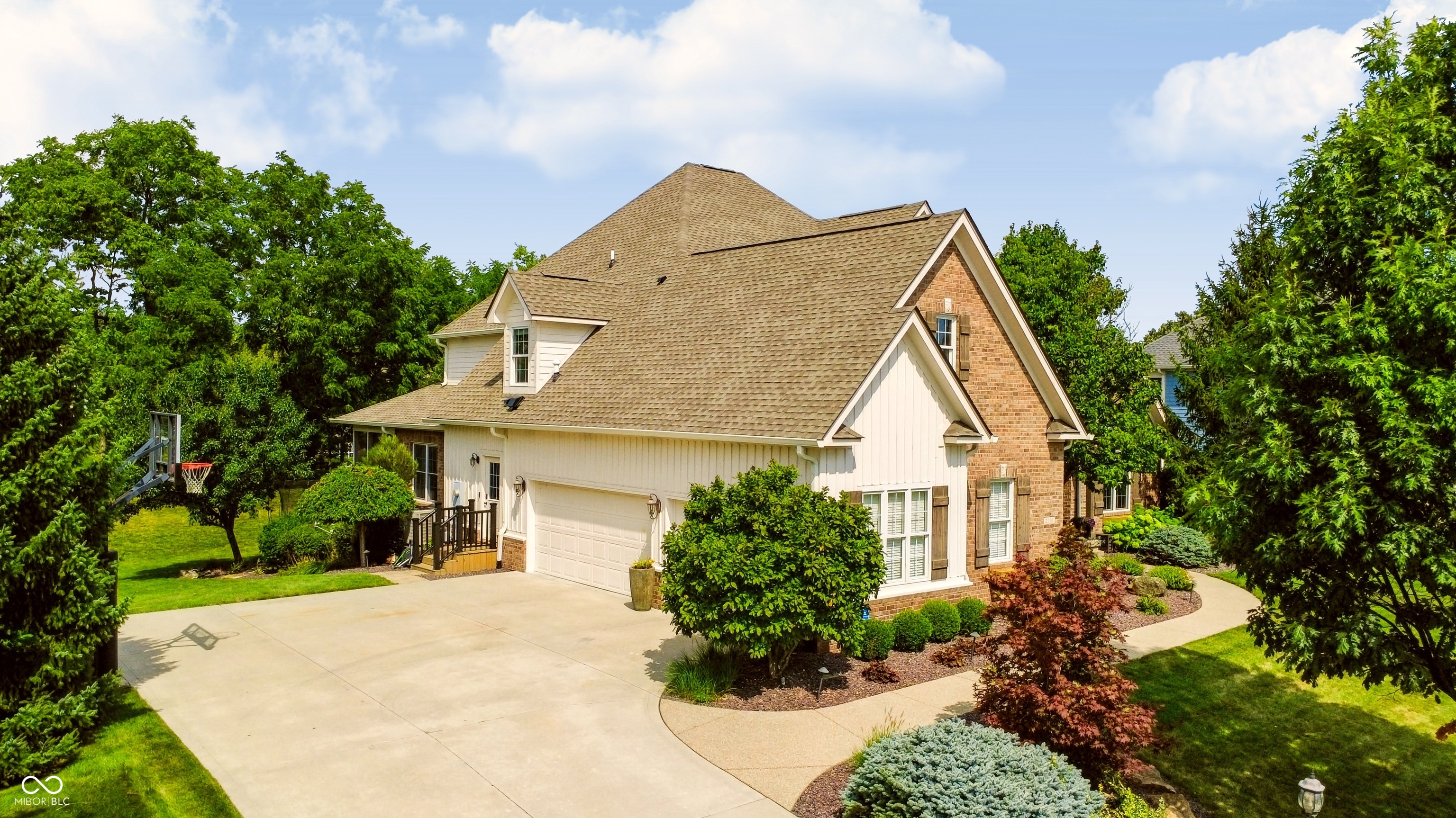 2770 Sawtooth Oak Circle