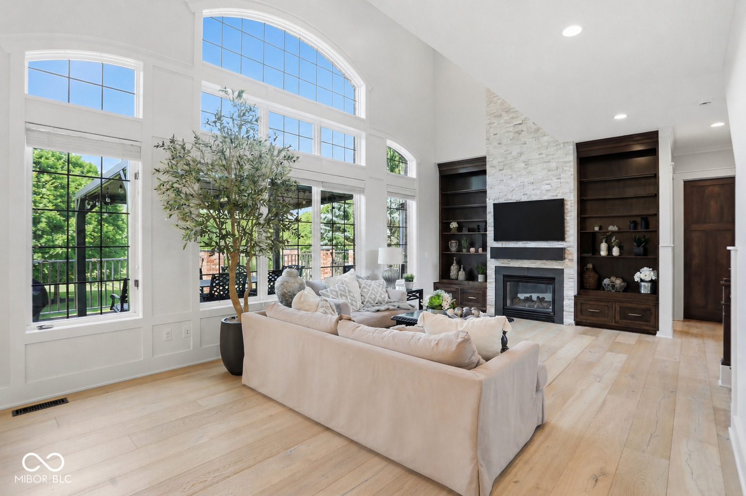 16032 Colleton Court