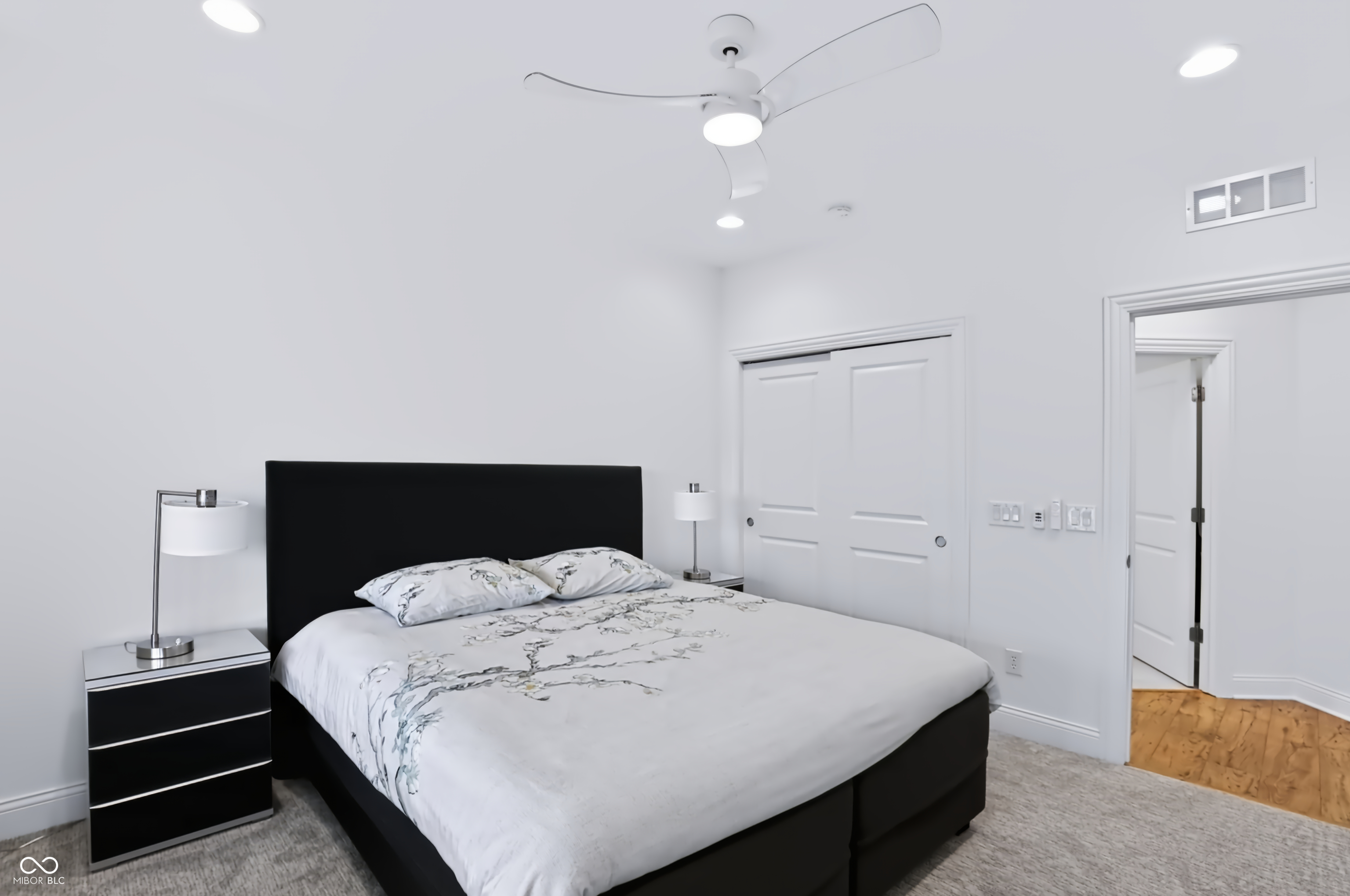 14009 Rowling Place