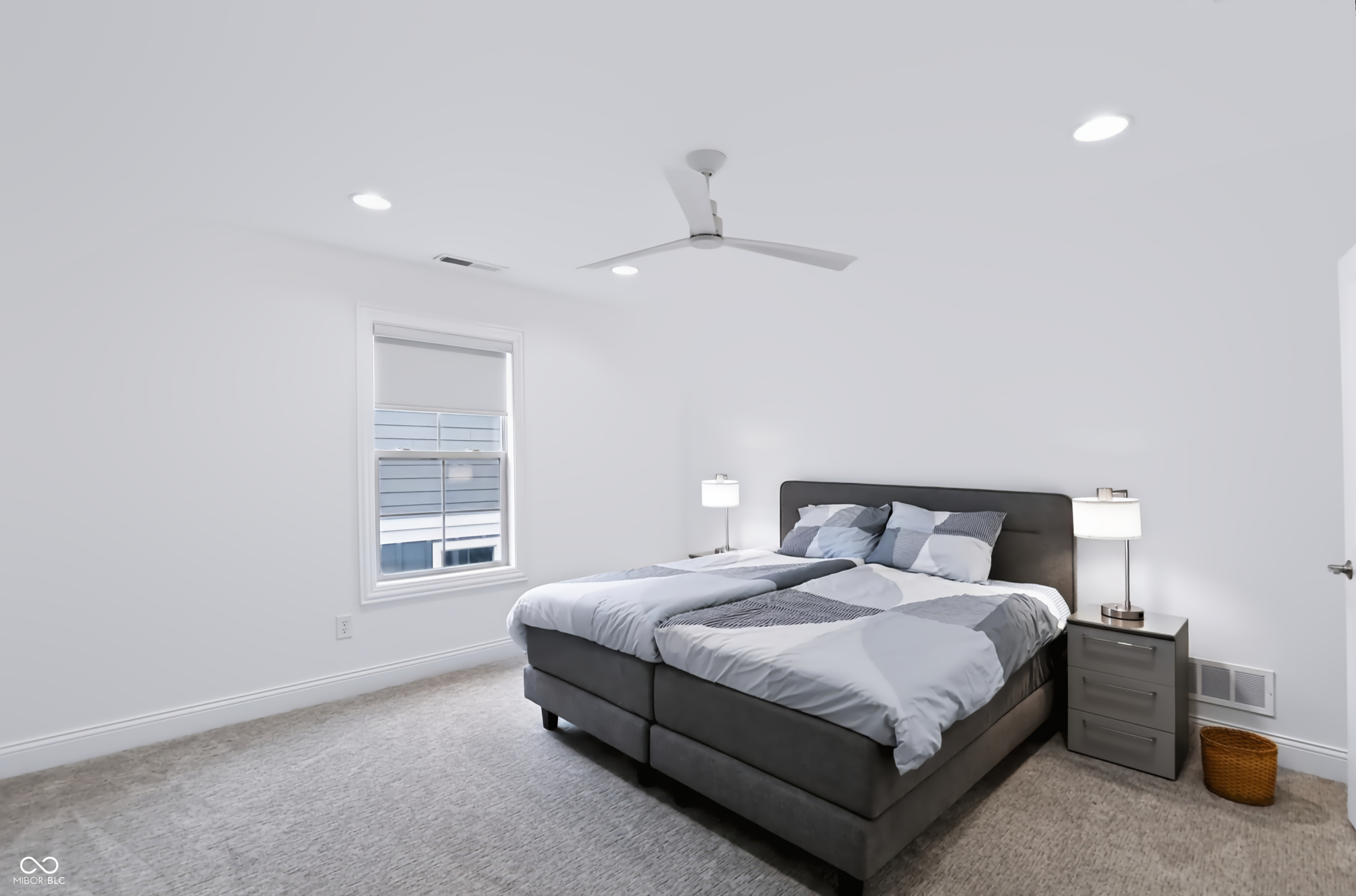 14009 Rowling Place