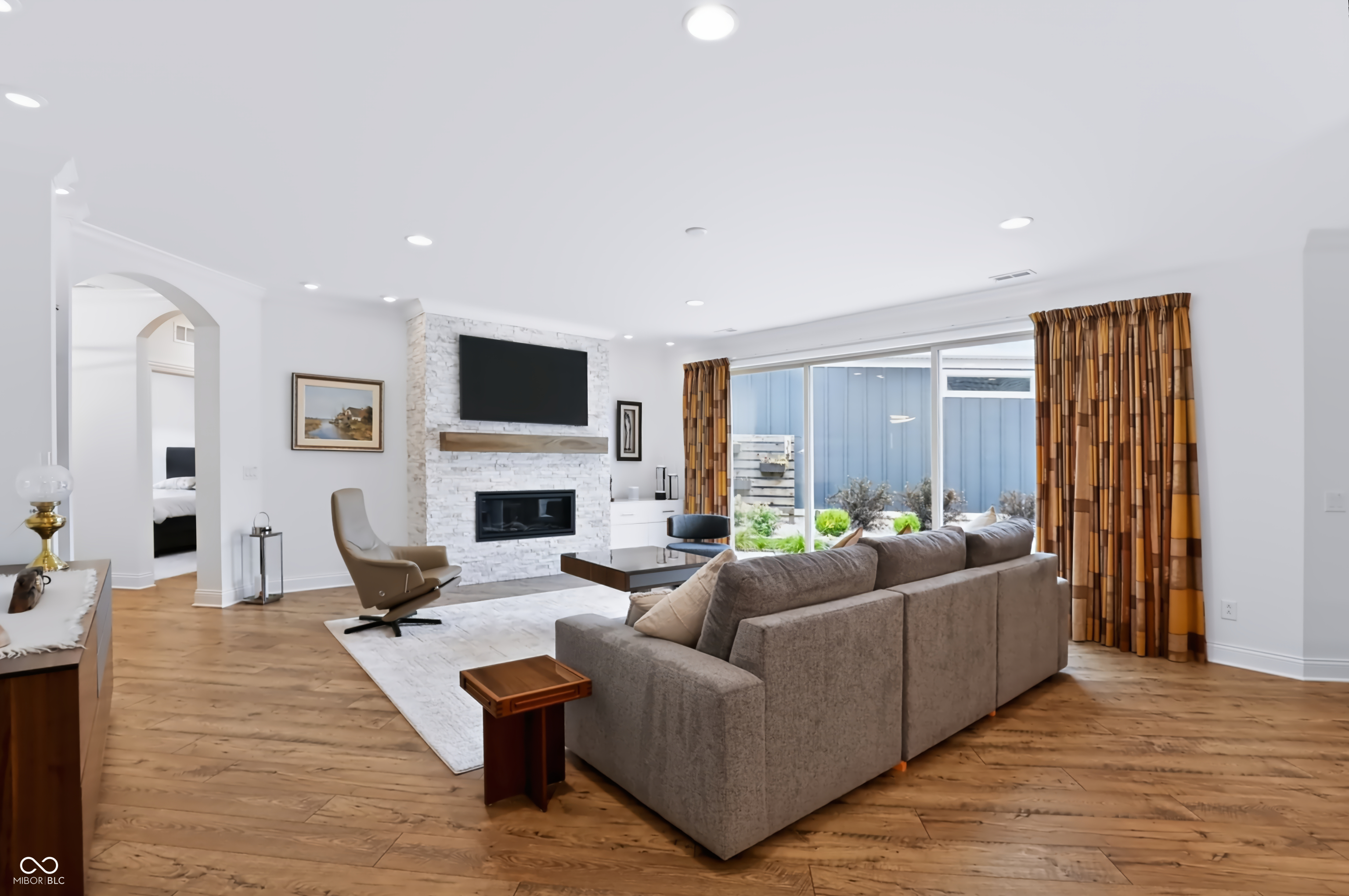 14009 Rowling Place