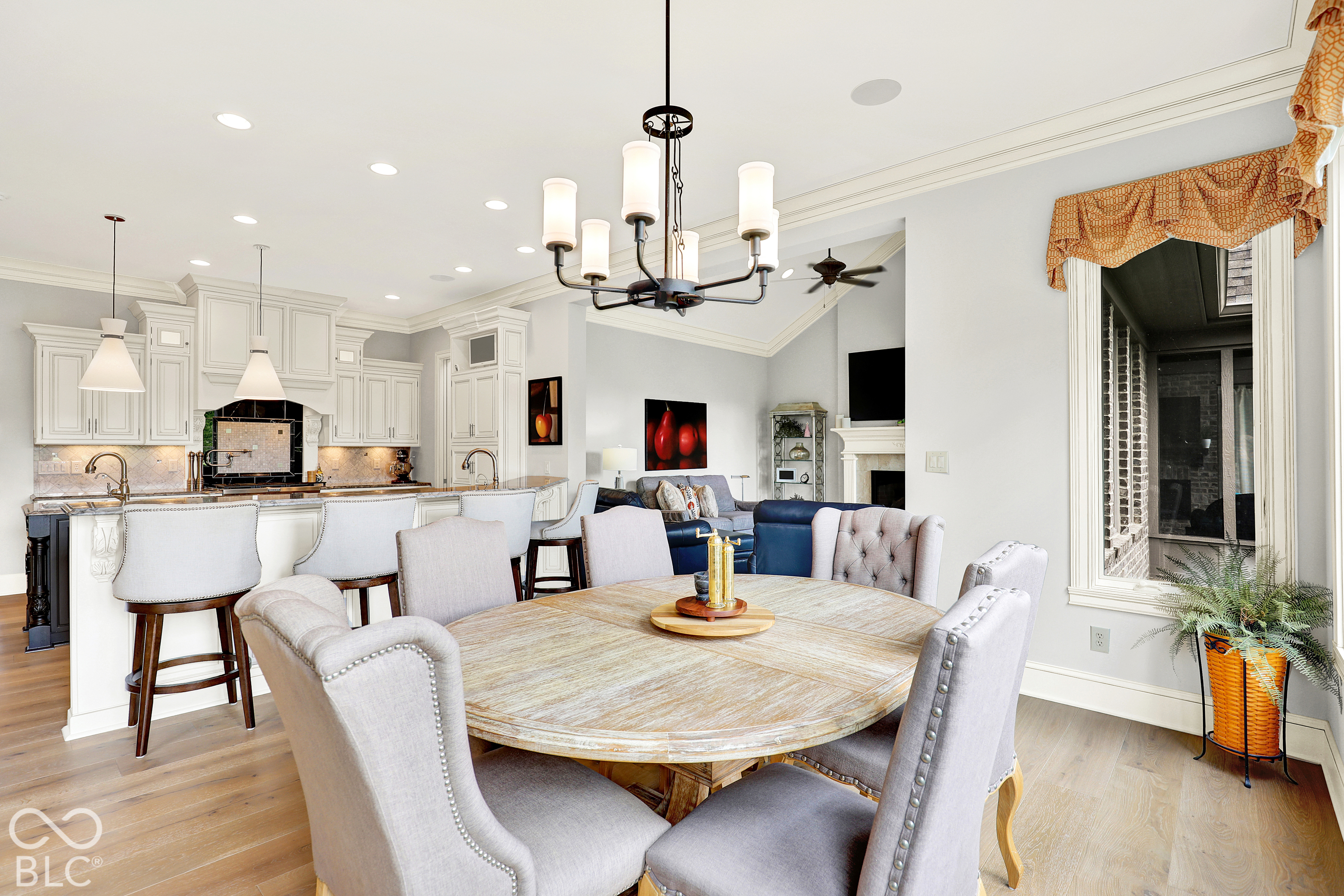 15621 Hidden Oaks Court