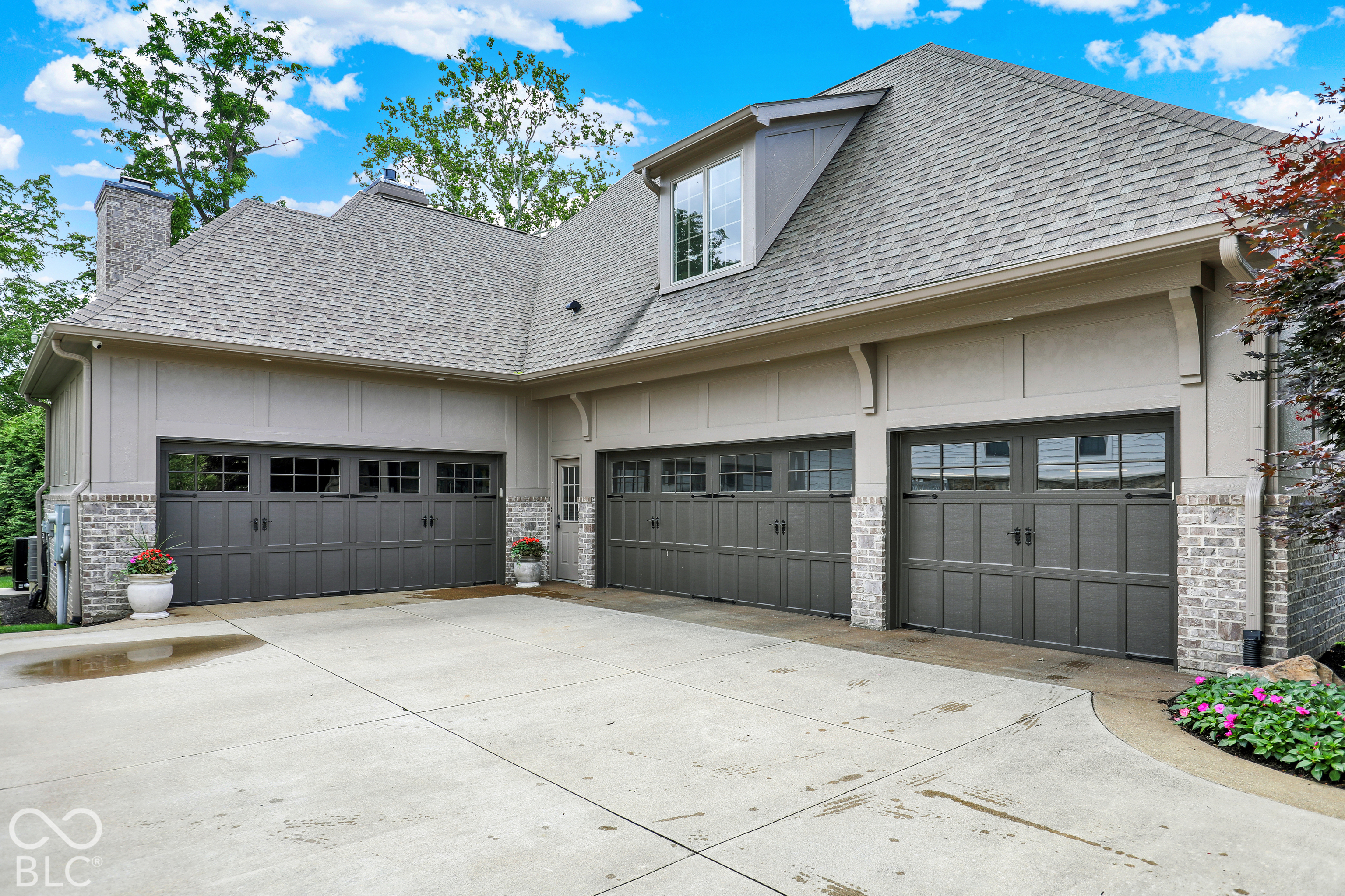 15621 Hidden Oaks Court