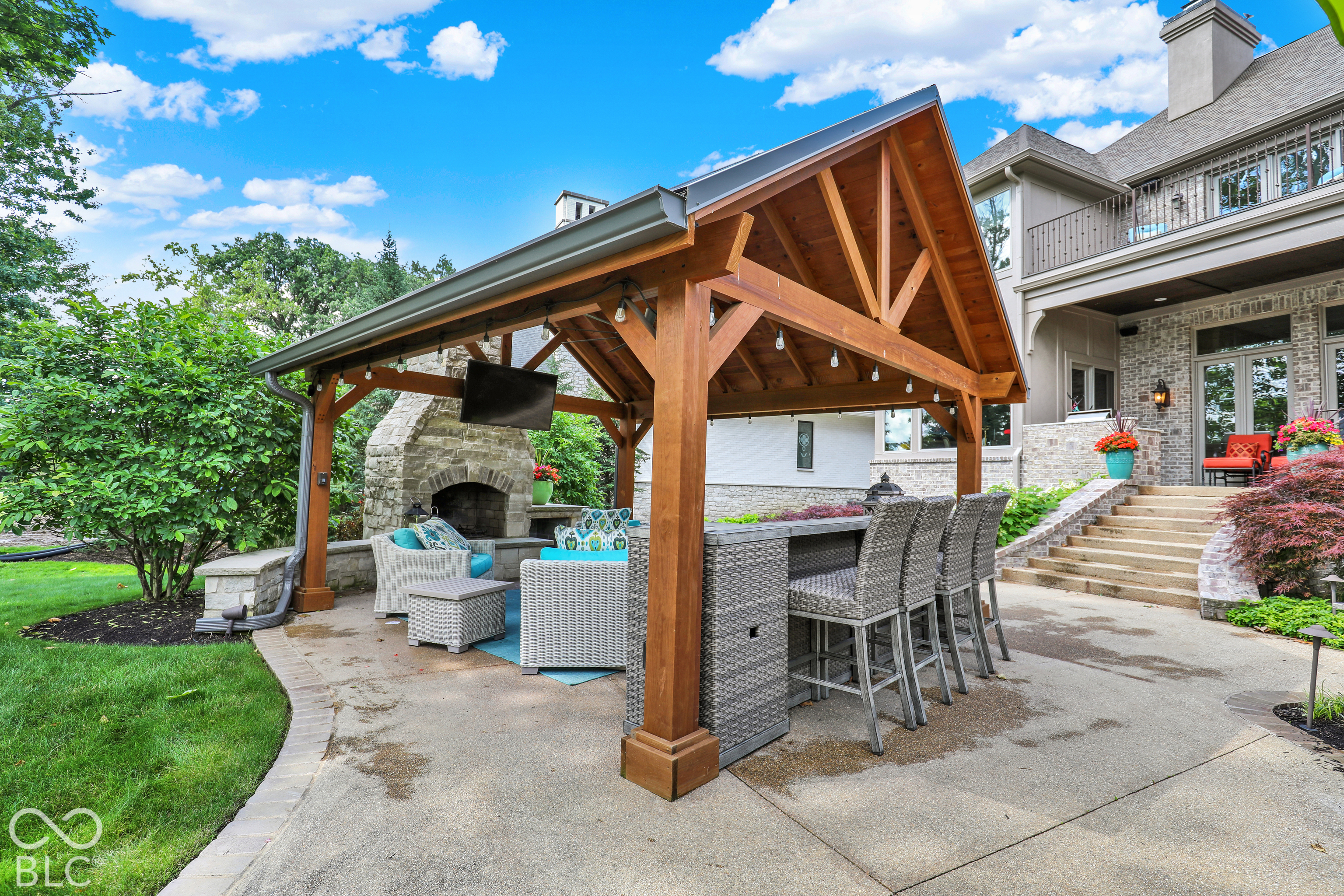 15621 Hidden Oaks Court