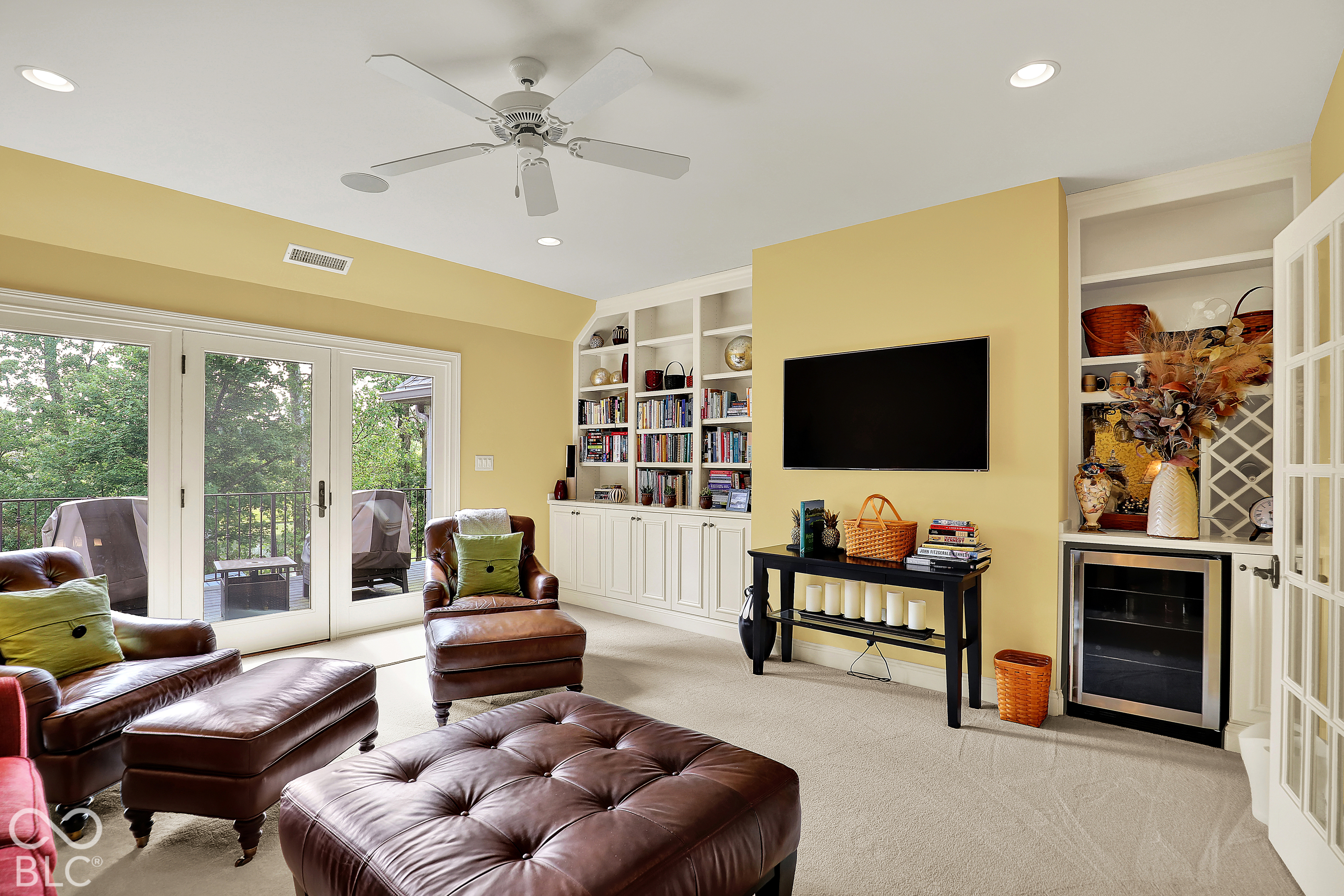 15621 Hidden Oaks Court