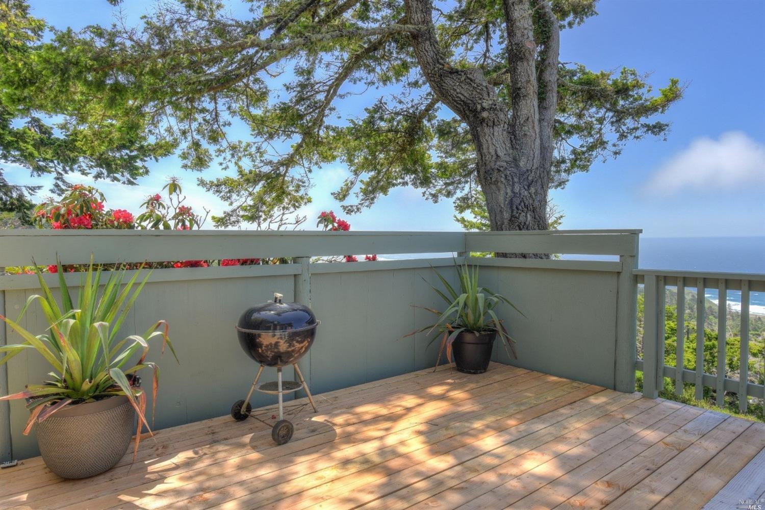 43501 Hillcrest Dr #14