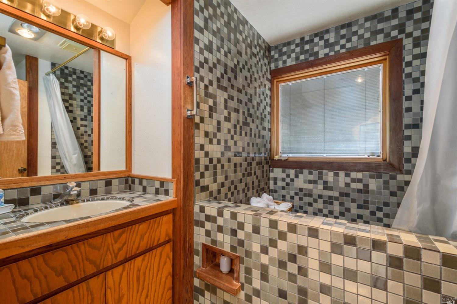 43501 Hillcrest Dr #14