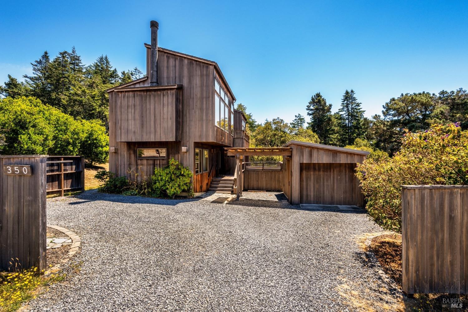 350 Conifer Close Rd