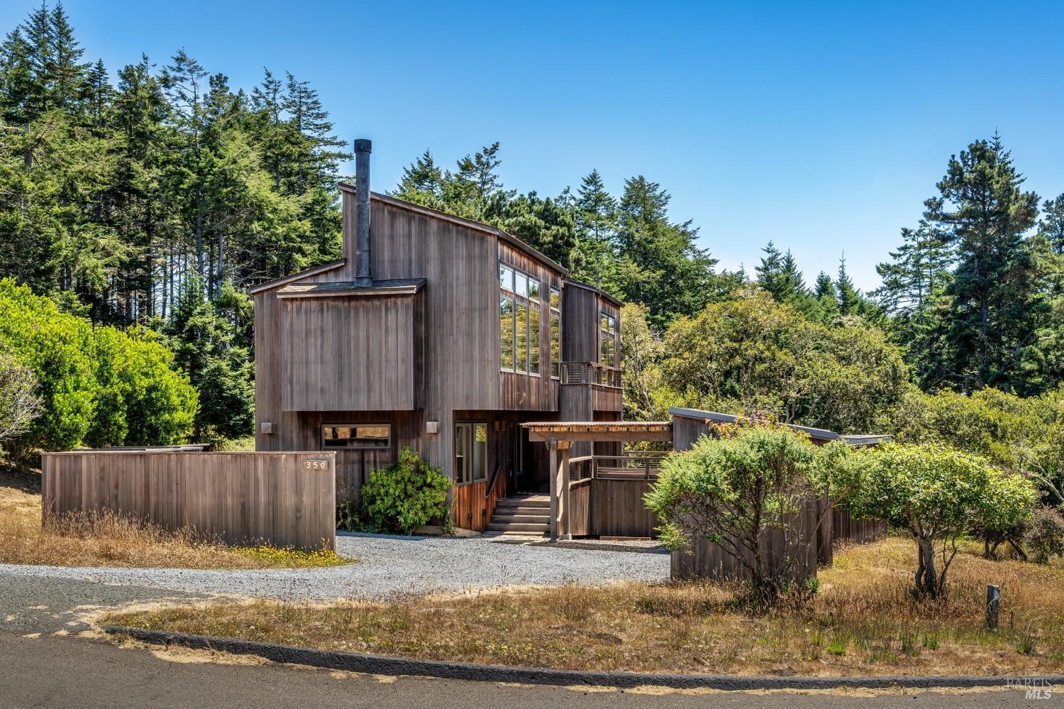 350 Conifer Close Rd