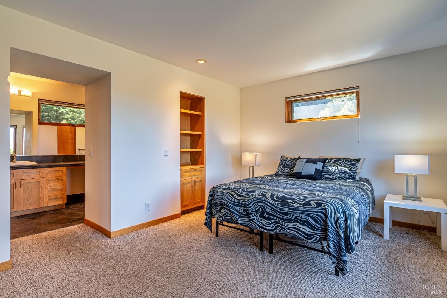 350 Conifer Close Rd