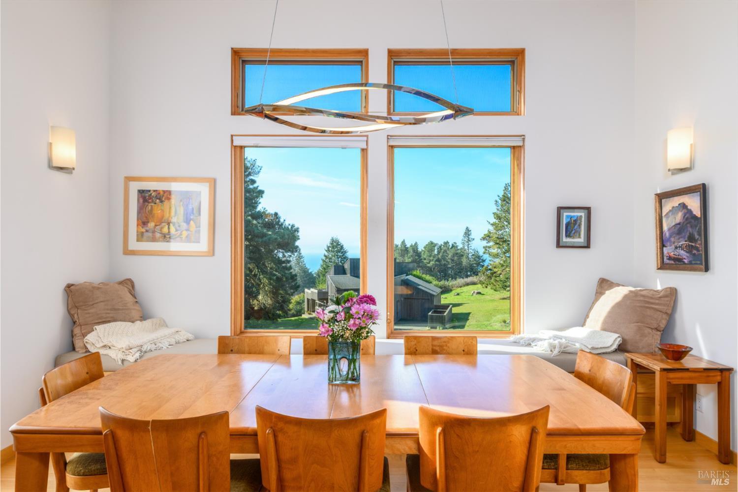 350 Conifer Close Road