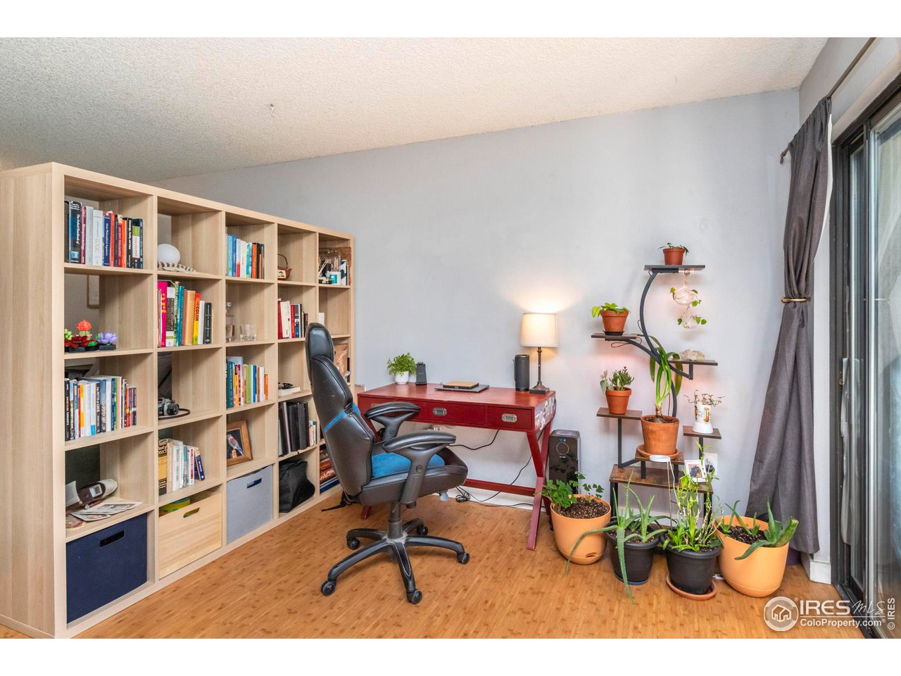 1800 Pearl St 12