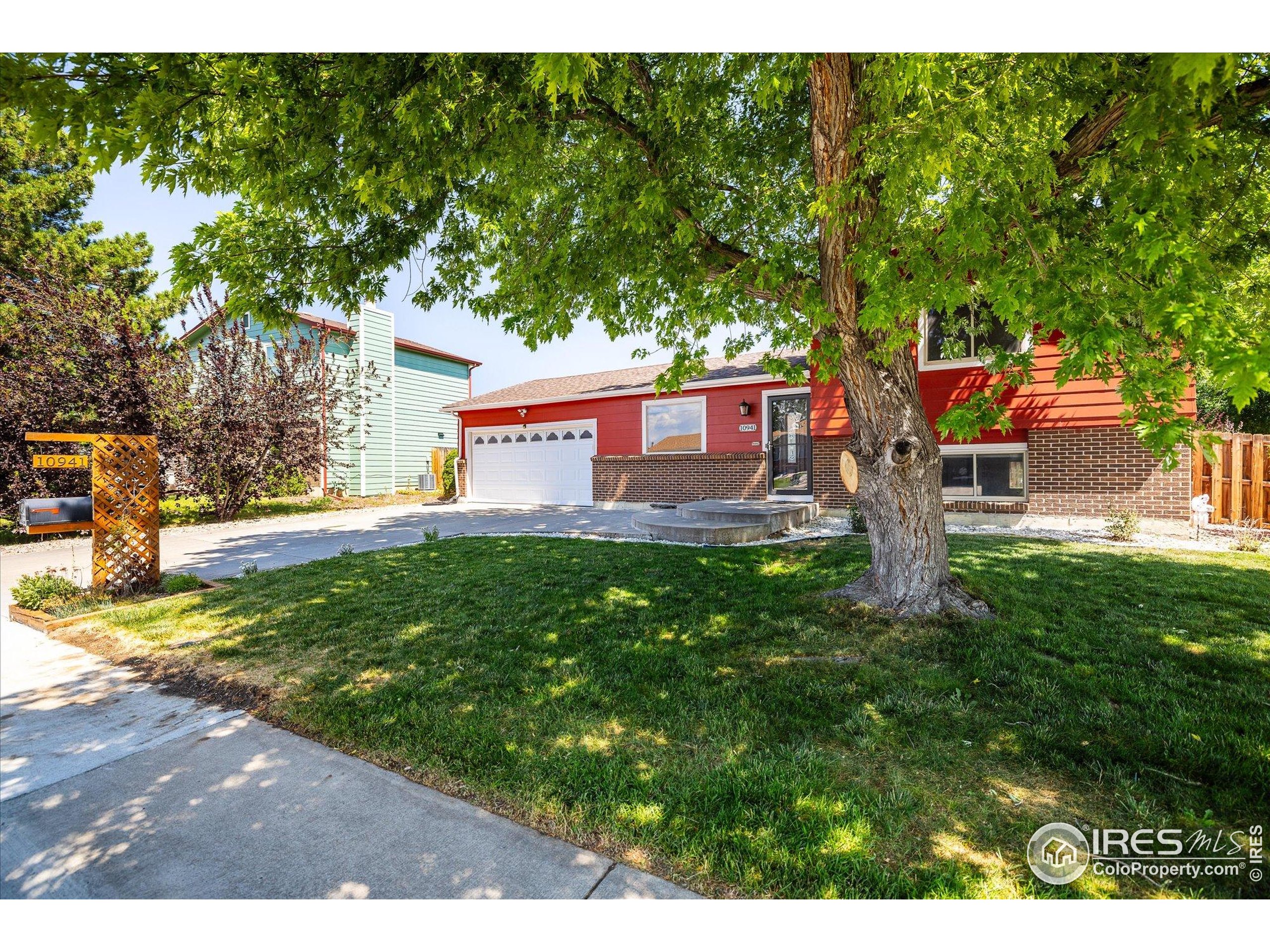 10941 W 107th Pl