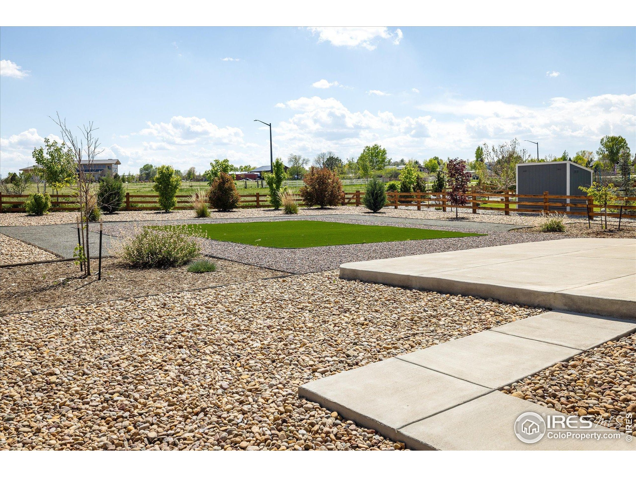 360 Marlowe Ct