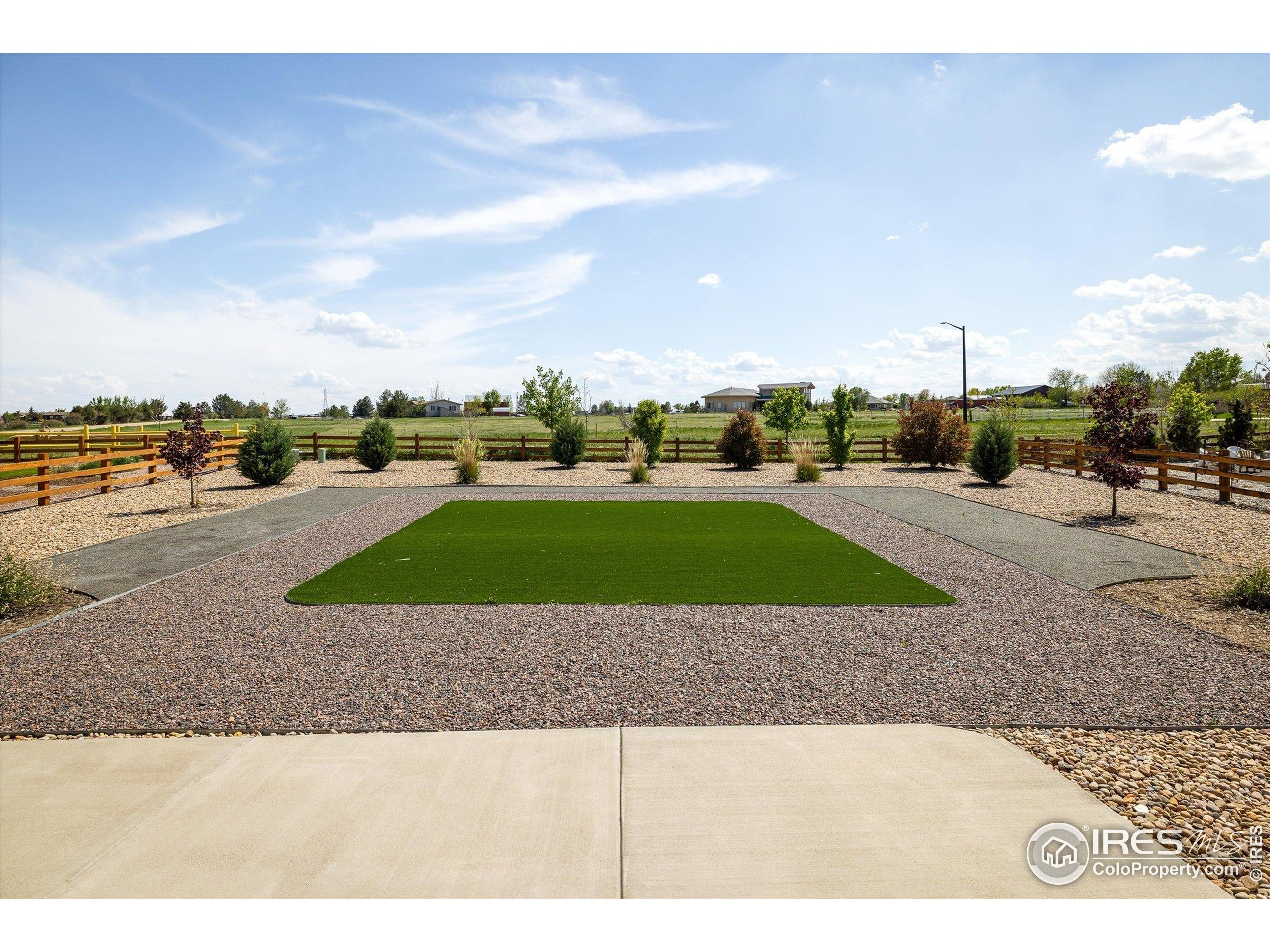 360 Marlowe Ct