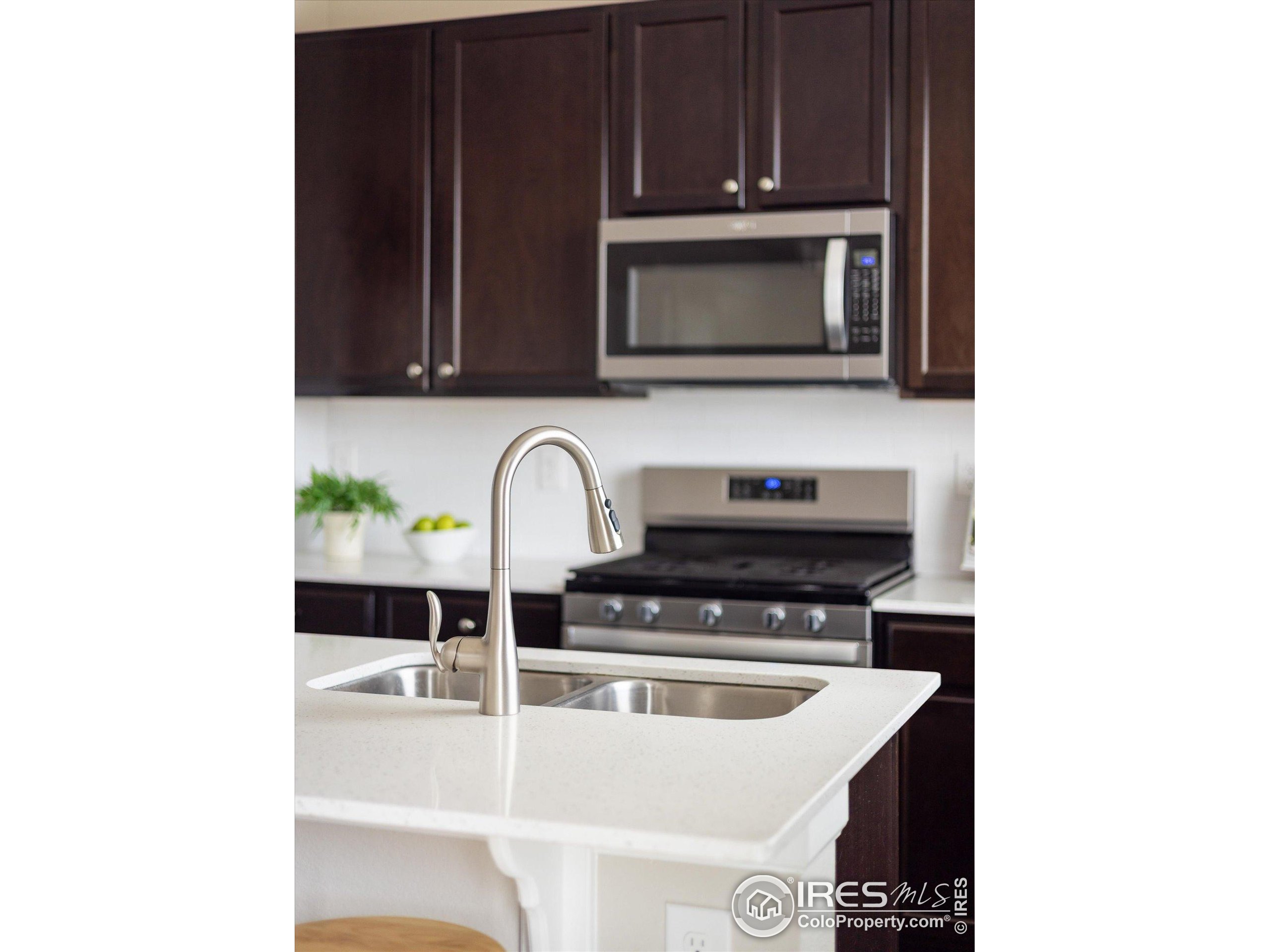 360 Marlowe Ct