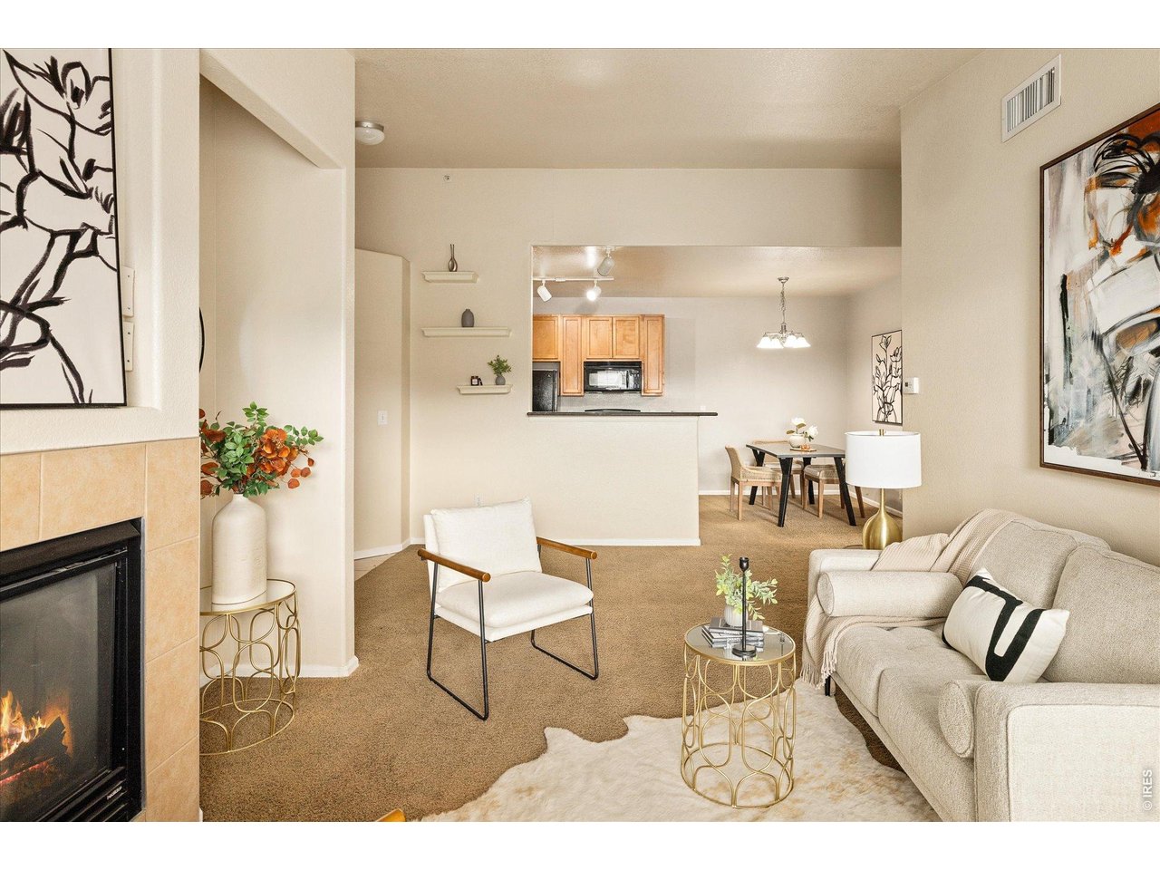 2900 Blue Sky Cir 5-306