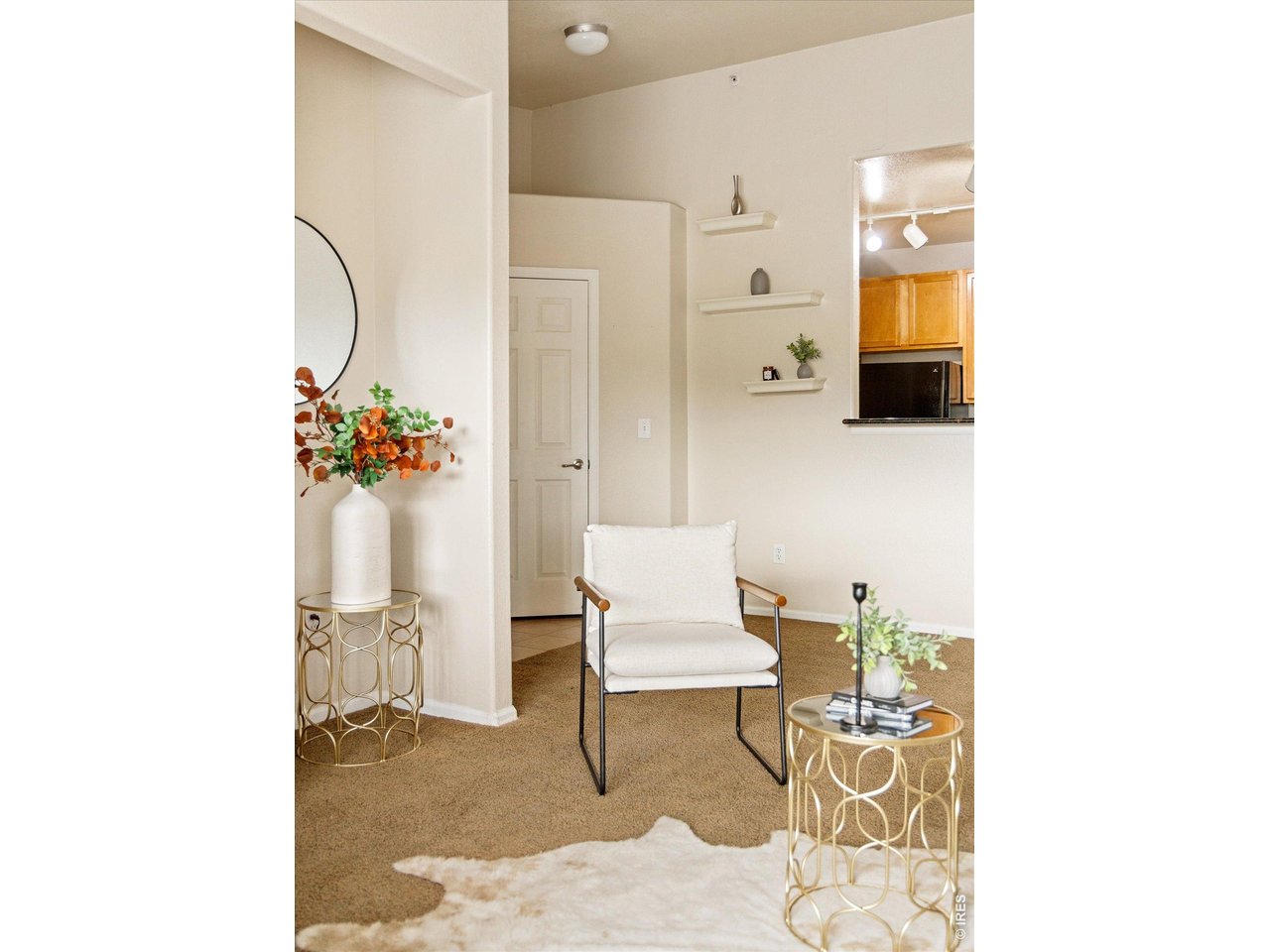 2900 Blue Sky Cir 5-306