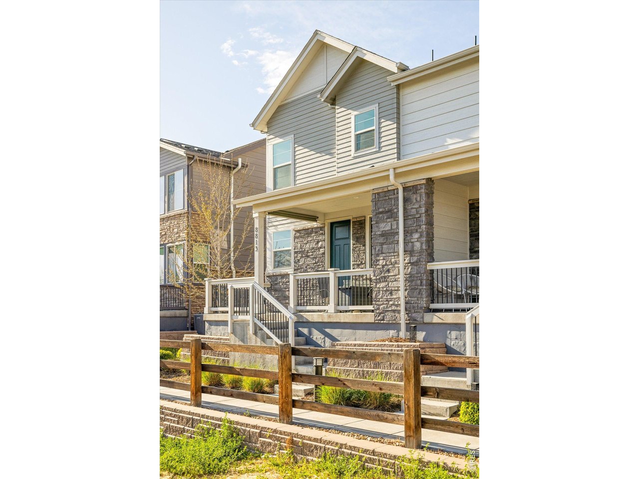 8813 Osceola St