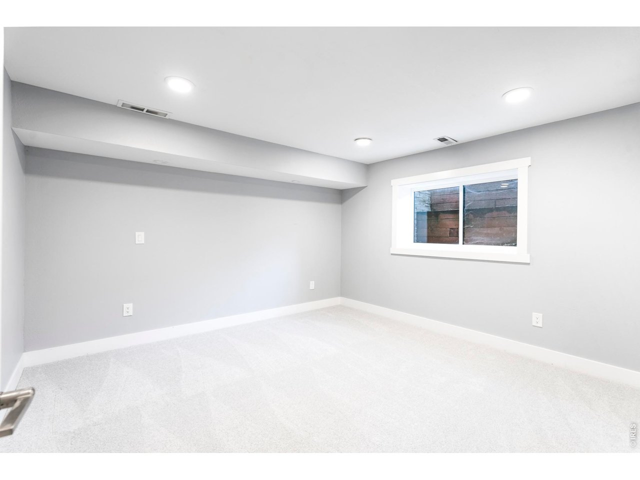 2748 Winding Trail Dr