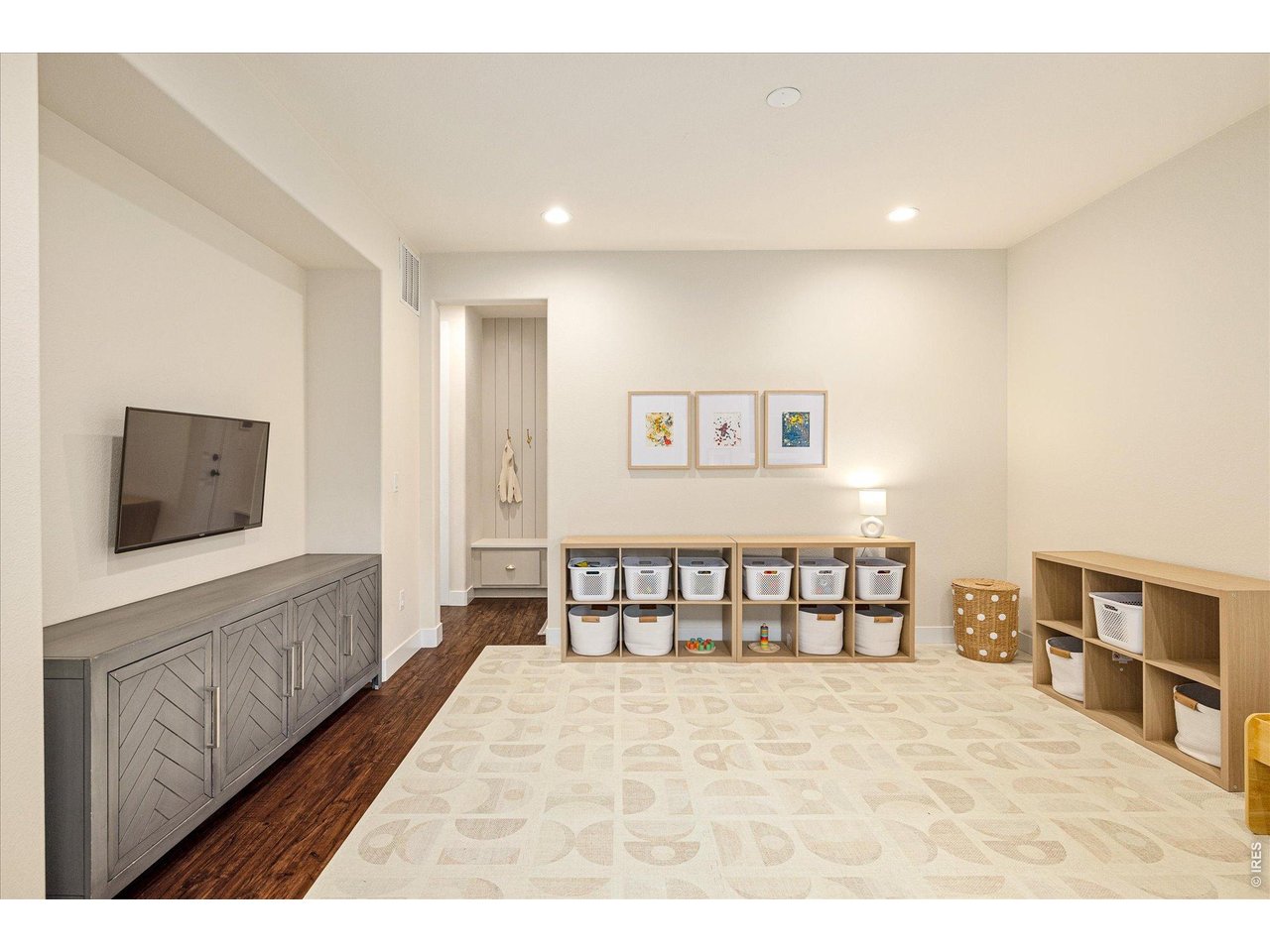 295 Orion Ct