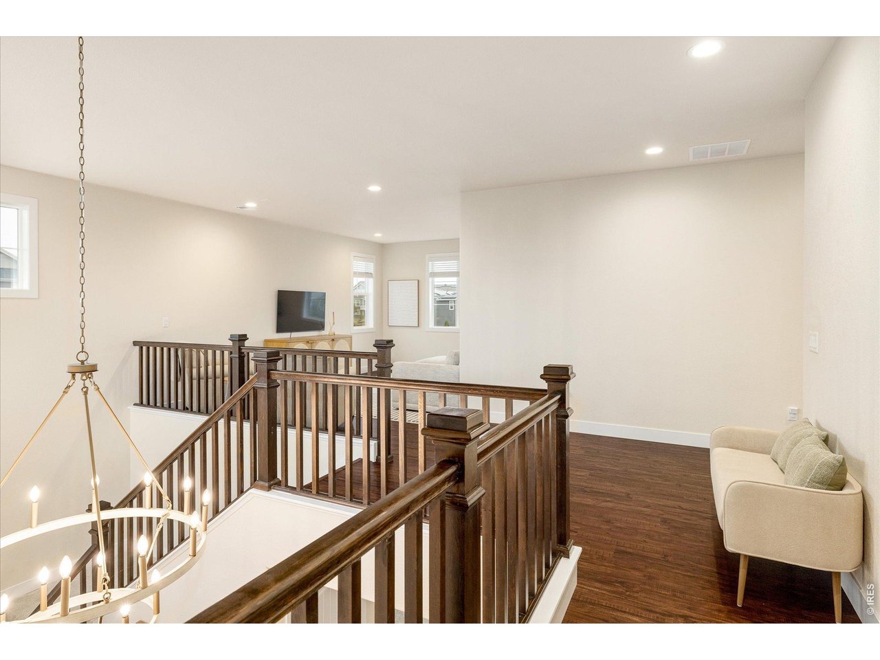 295 Orion Ct