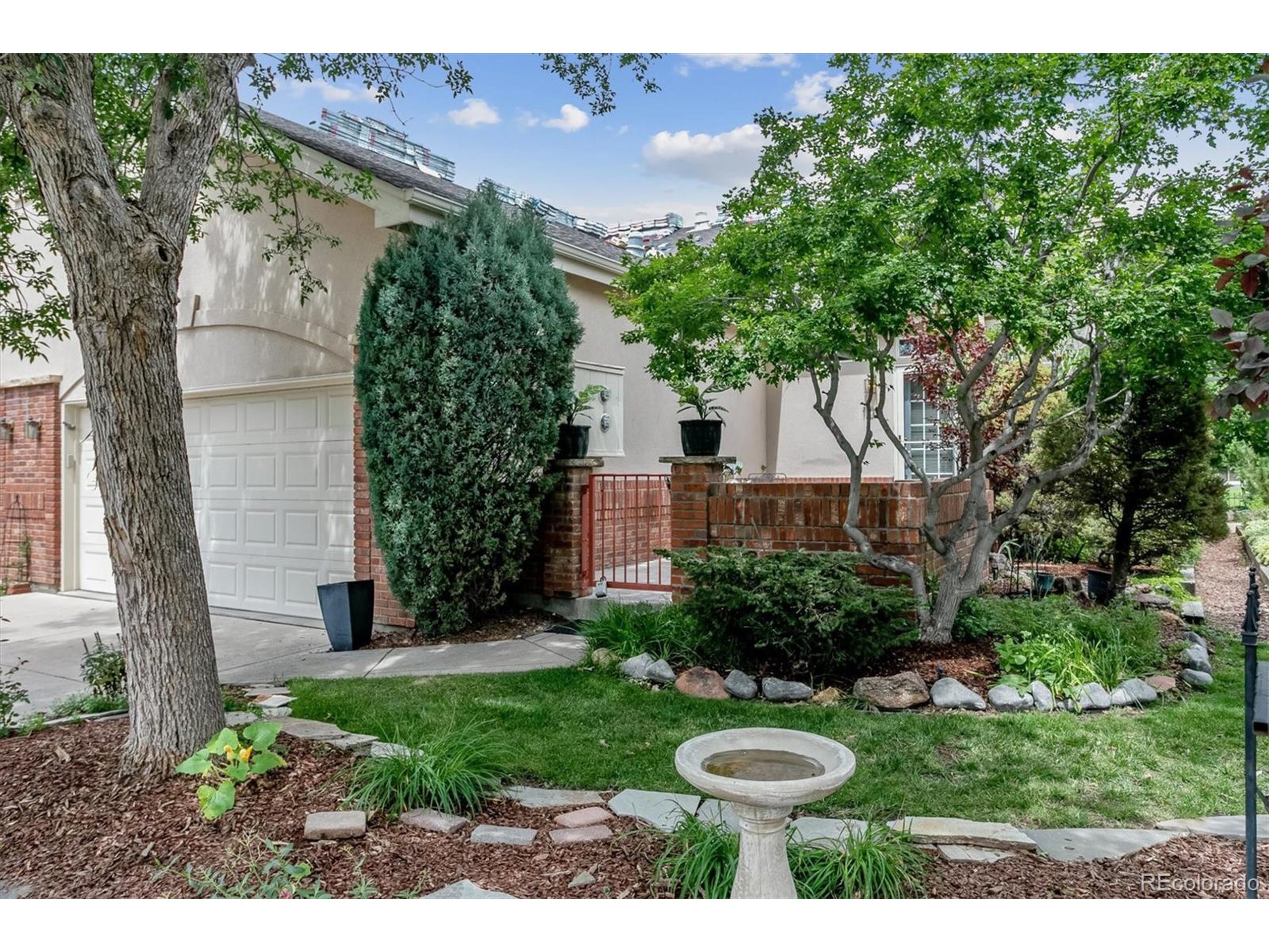 1333 Charles Dr 10