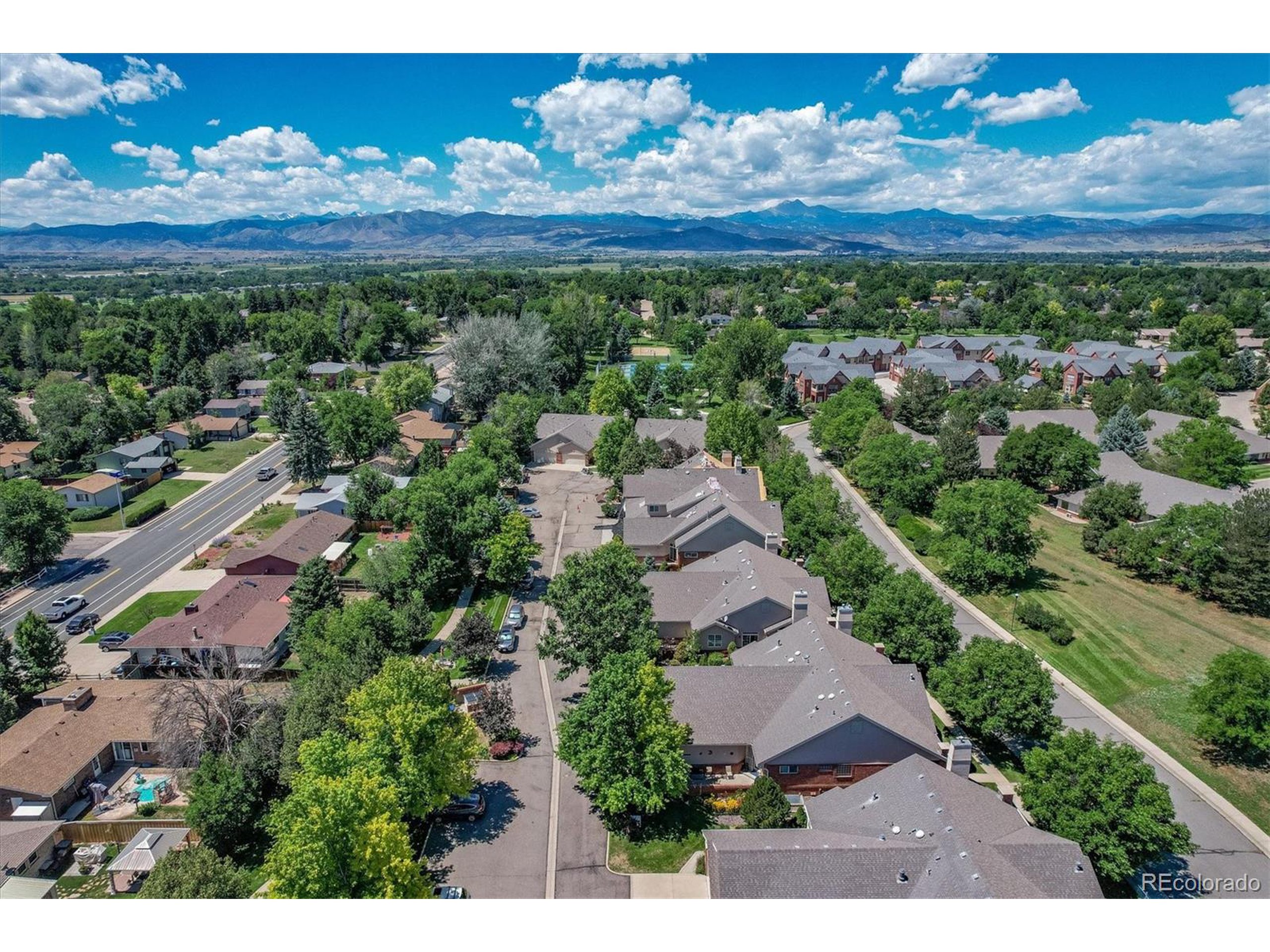 1333 Charles Dr 10