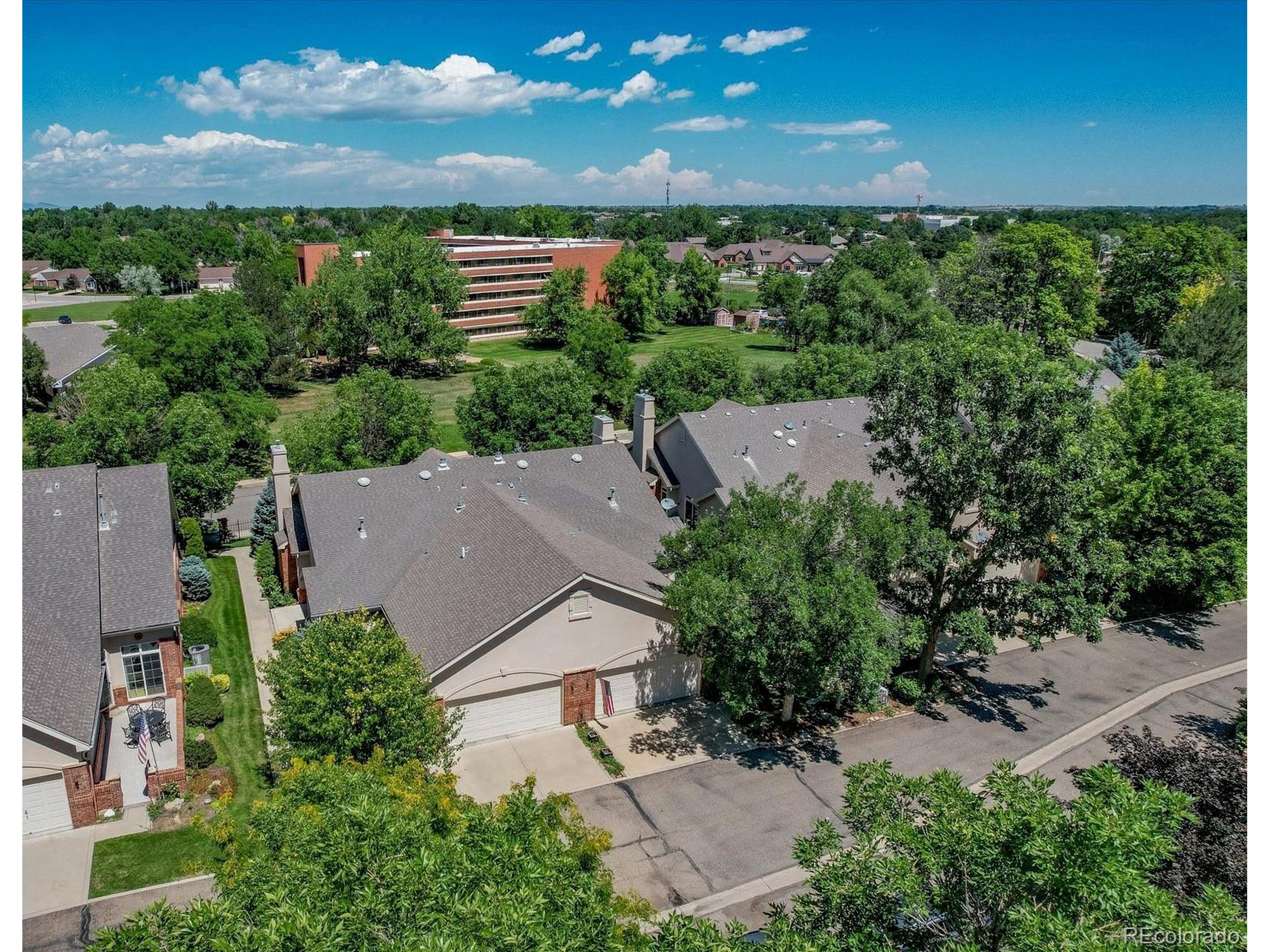 1333 Charles Dr 10
