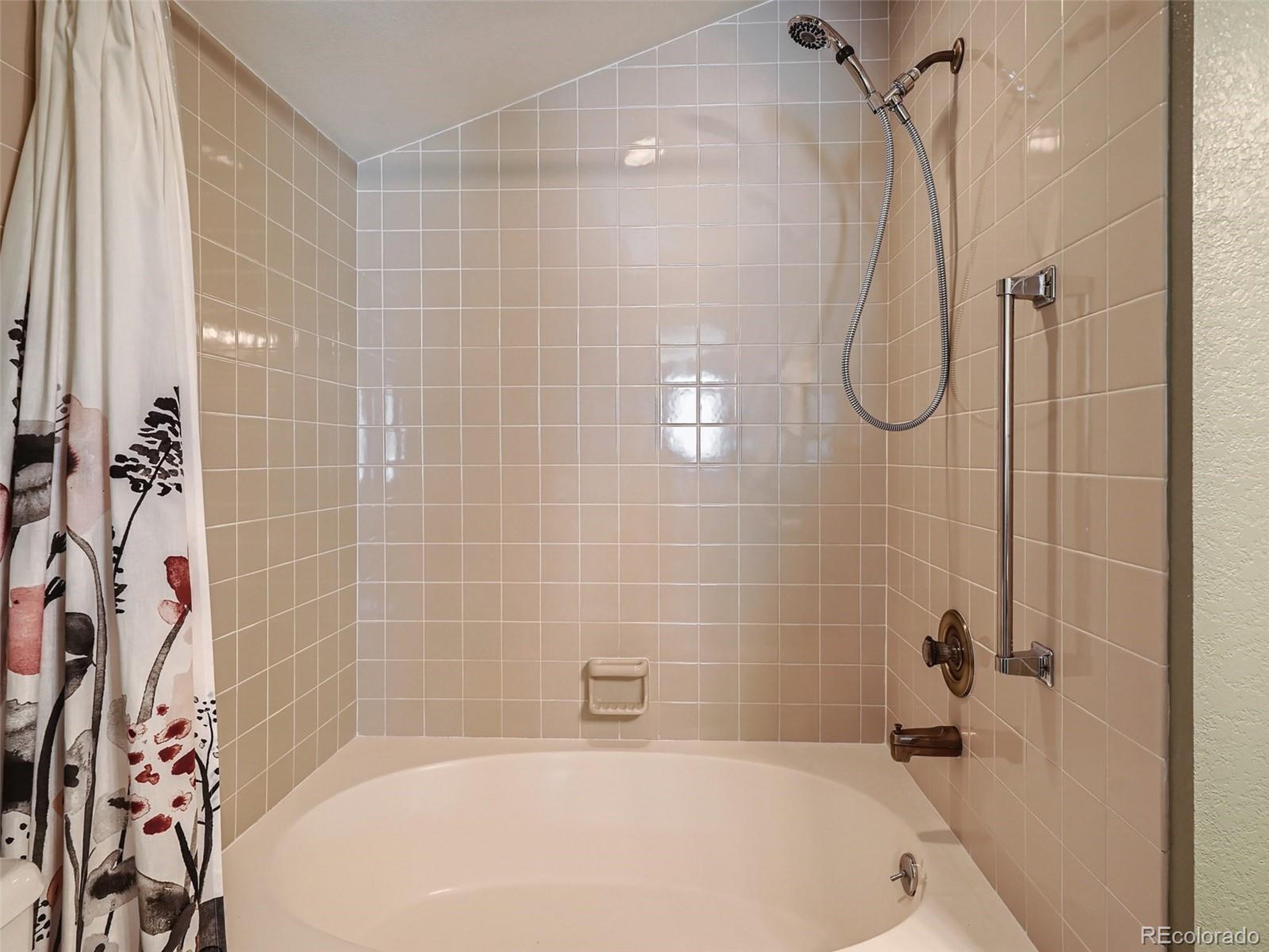 5001 Garrison St Unit 6