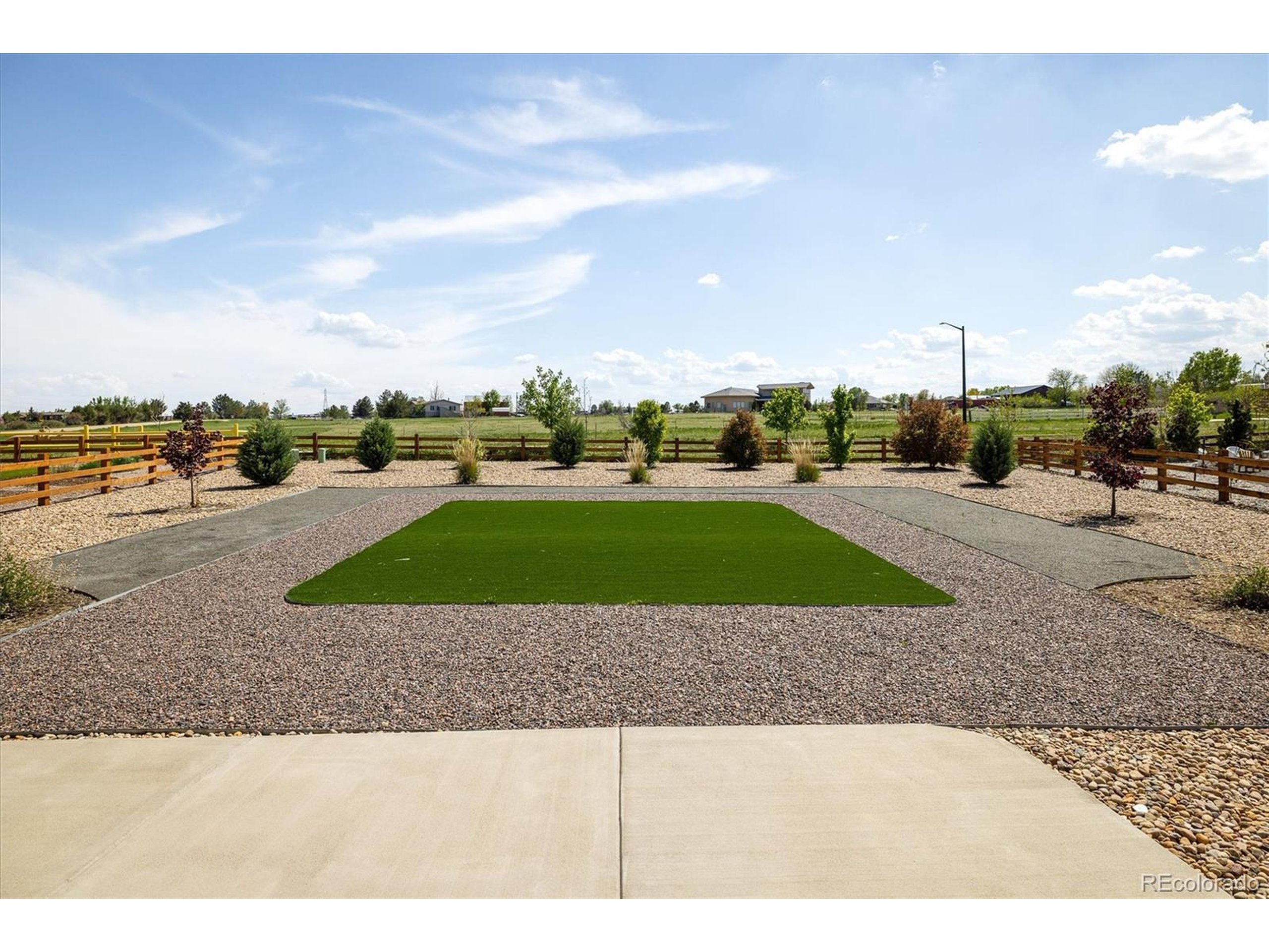360 Marlowe Ct