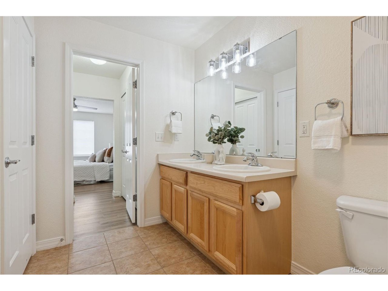 805 Summer Hawk Dr NN86