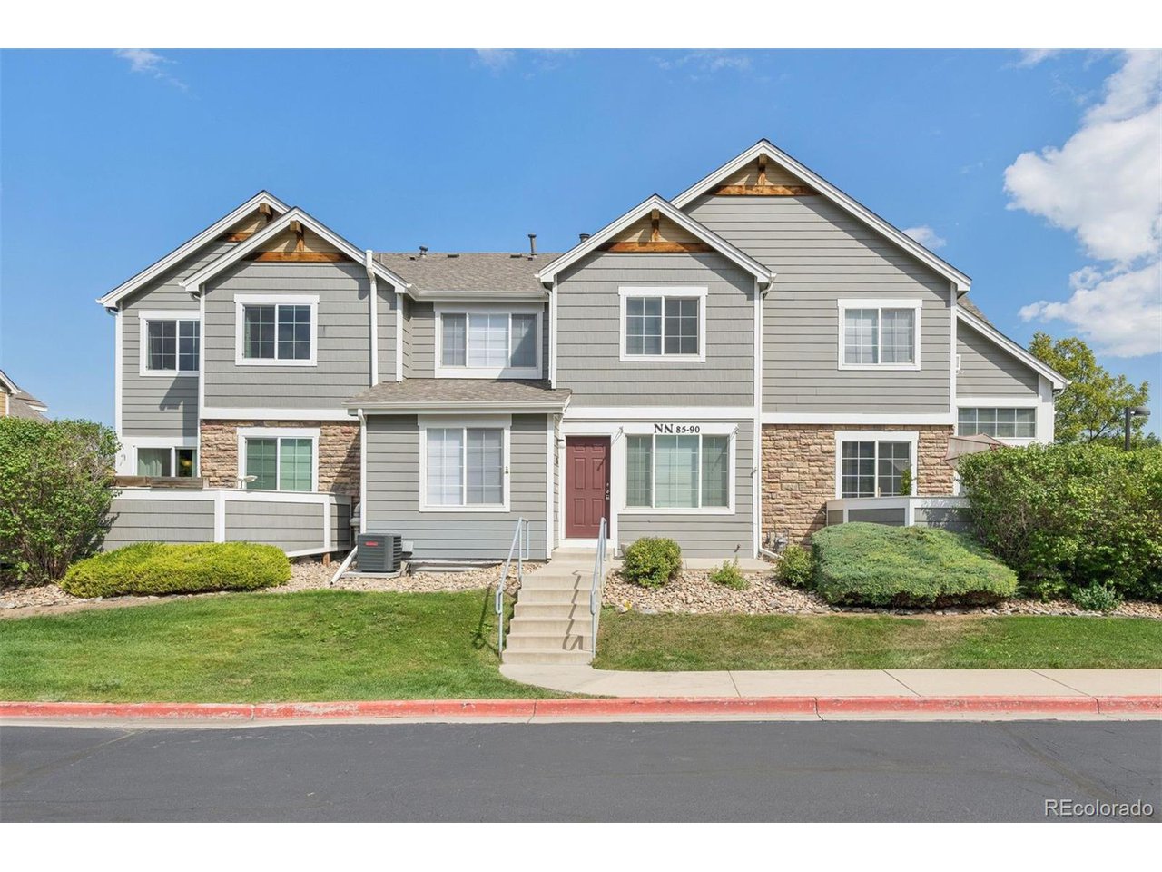 805 Summer Hawk Dr NN86